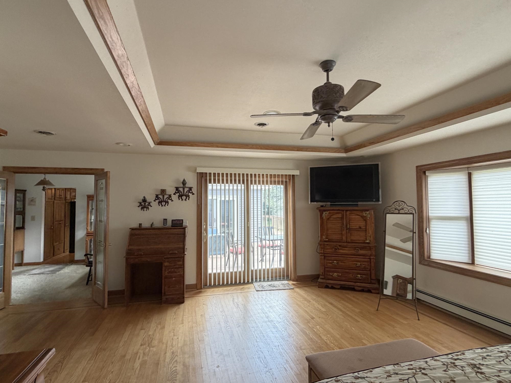 615 Omega Circle Property Photo 13
