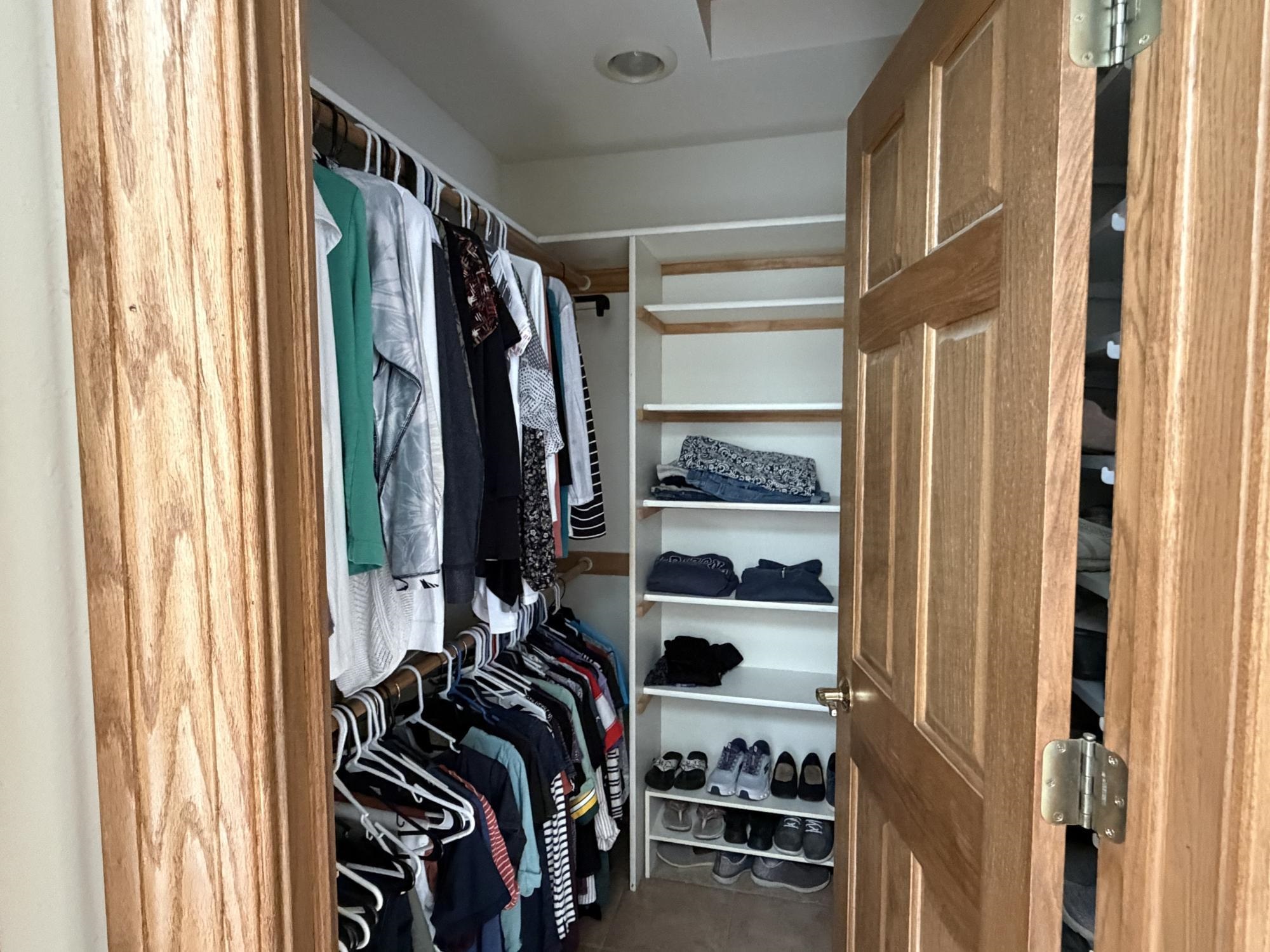 615 Omega Circle Property Photo 14