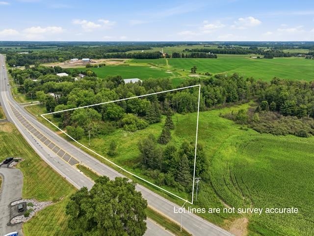 200909 State Highway 97 Property Photo 2