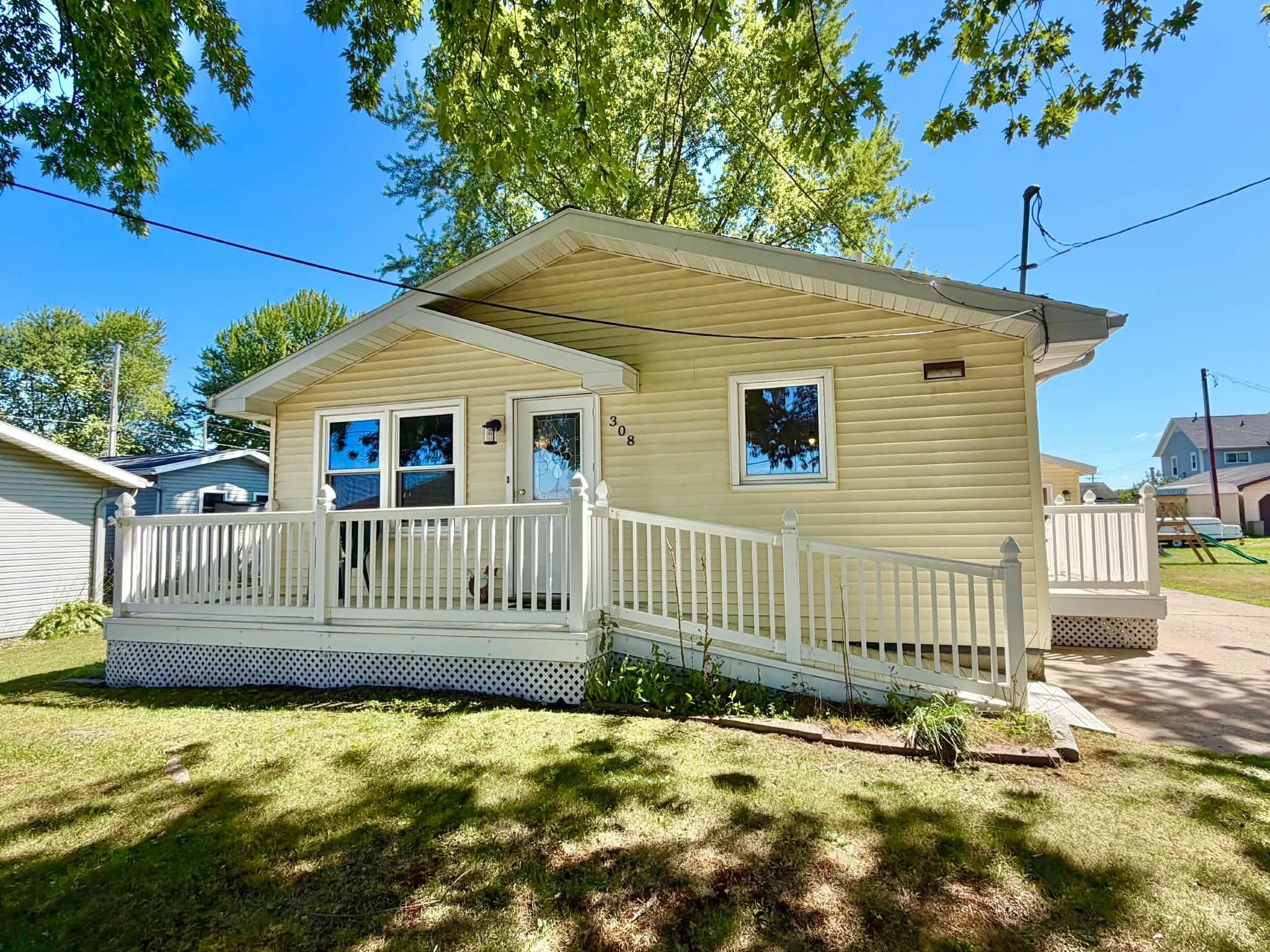 308 Pine Street Property Photo 17