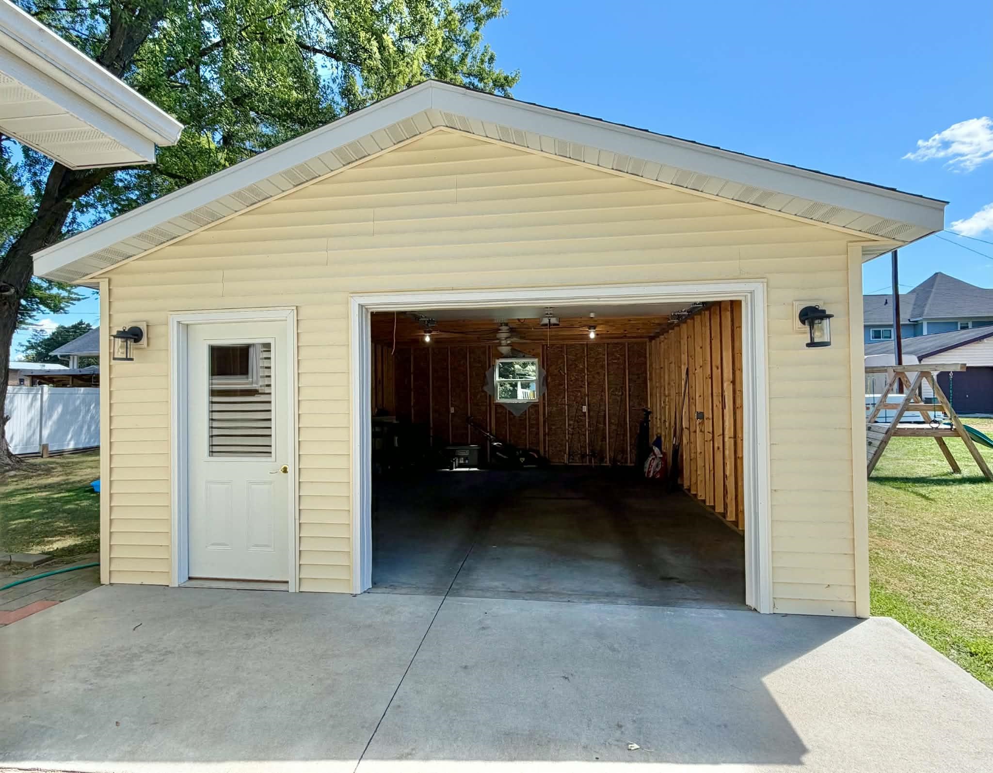 308 Pine Street Property Photo 18