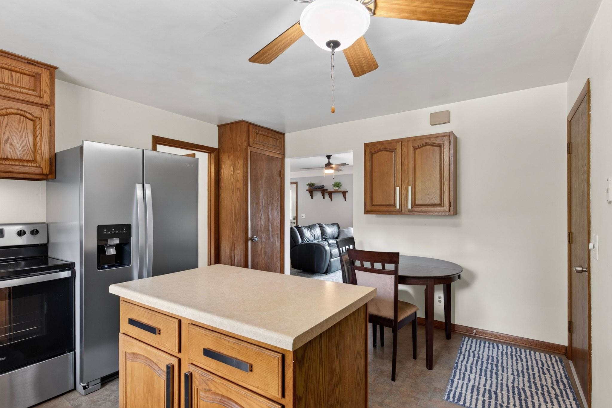 3031 North Avenue Property Photo 5