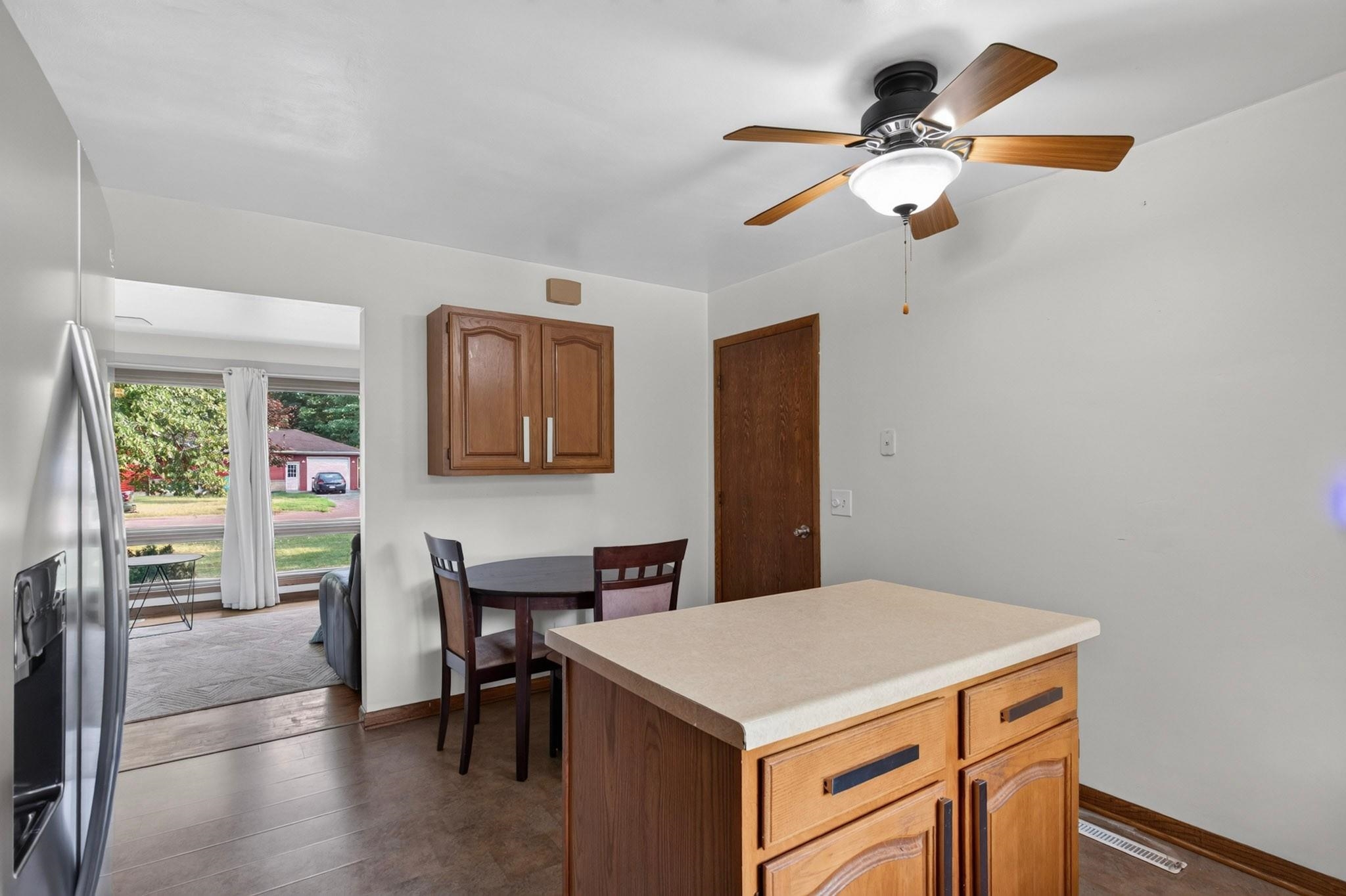 3031 North Avenue Property Photo 6