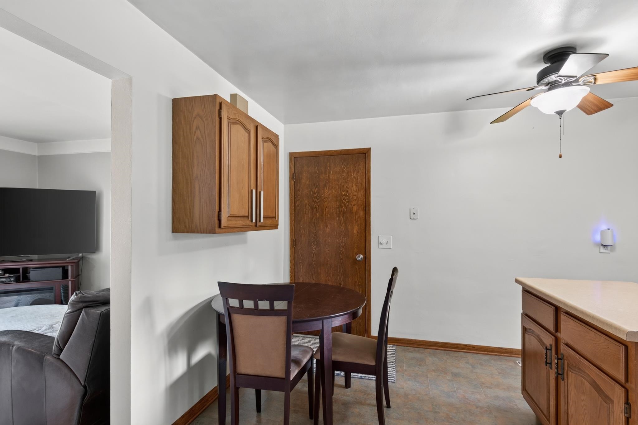 3031 North Avenue Property Photo 7