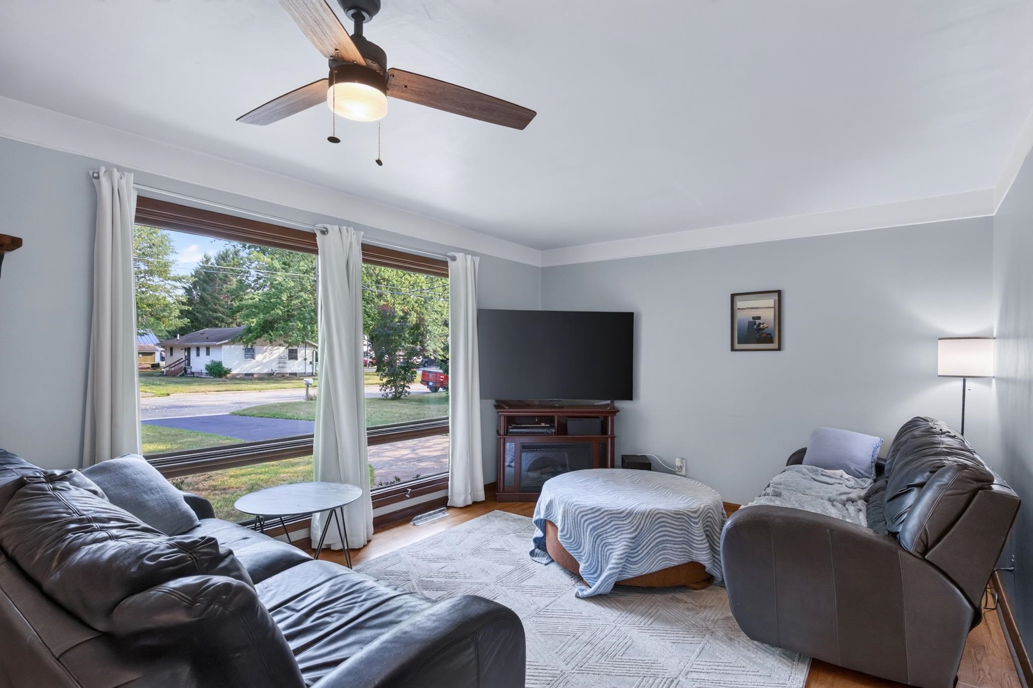 3031 North Avenue Property Photo 9