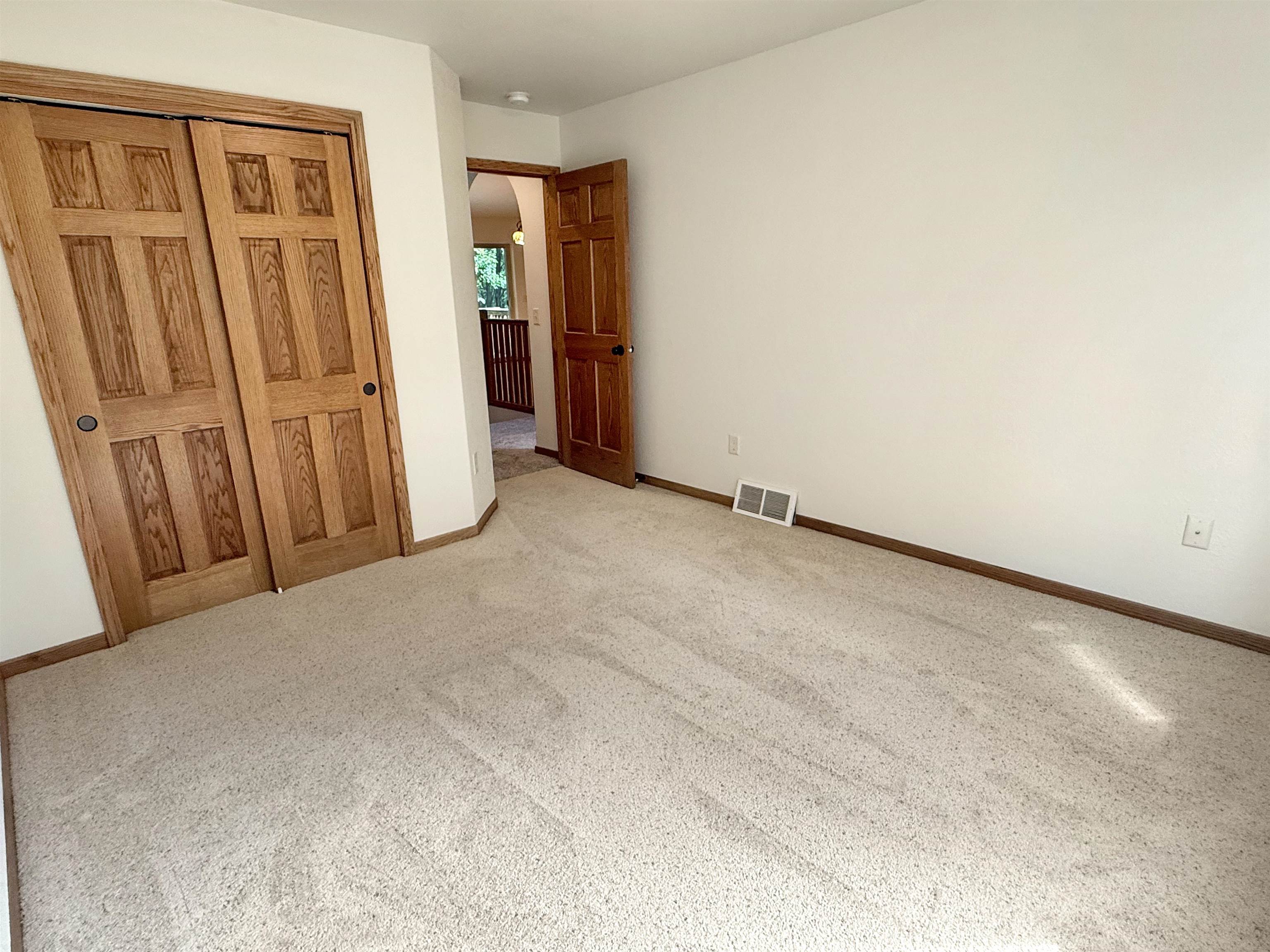 850 Wedgewood Drive Property Photo 16