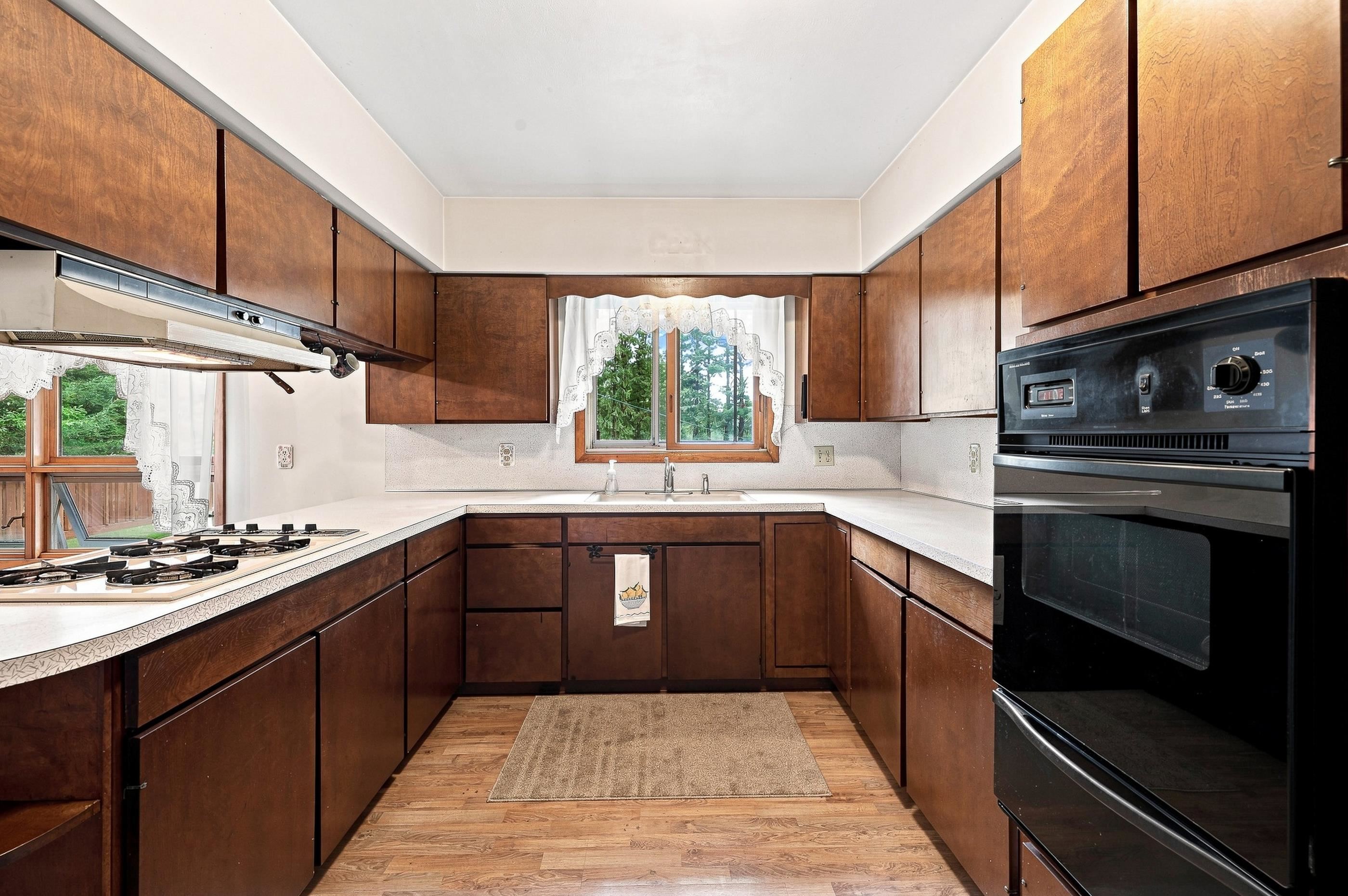 5568 County Road W Property Photo 17