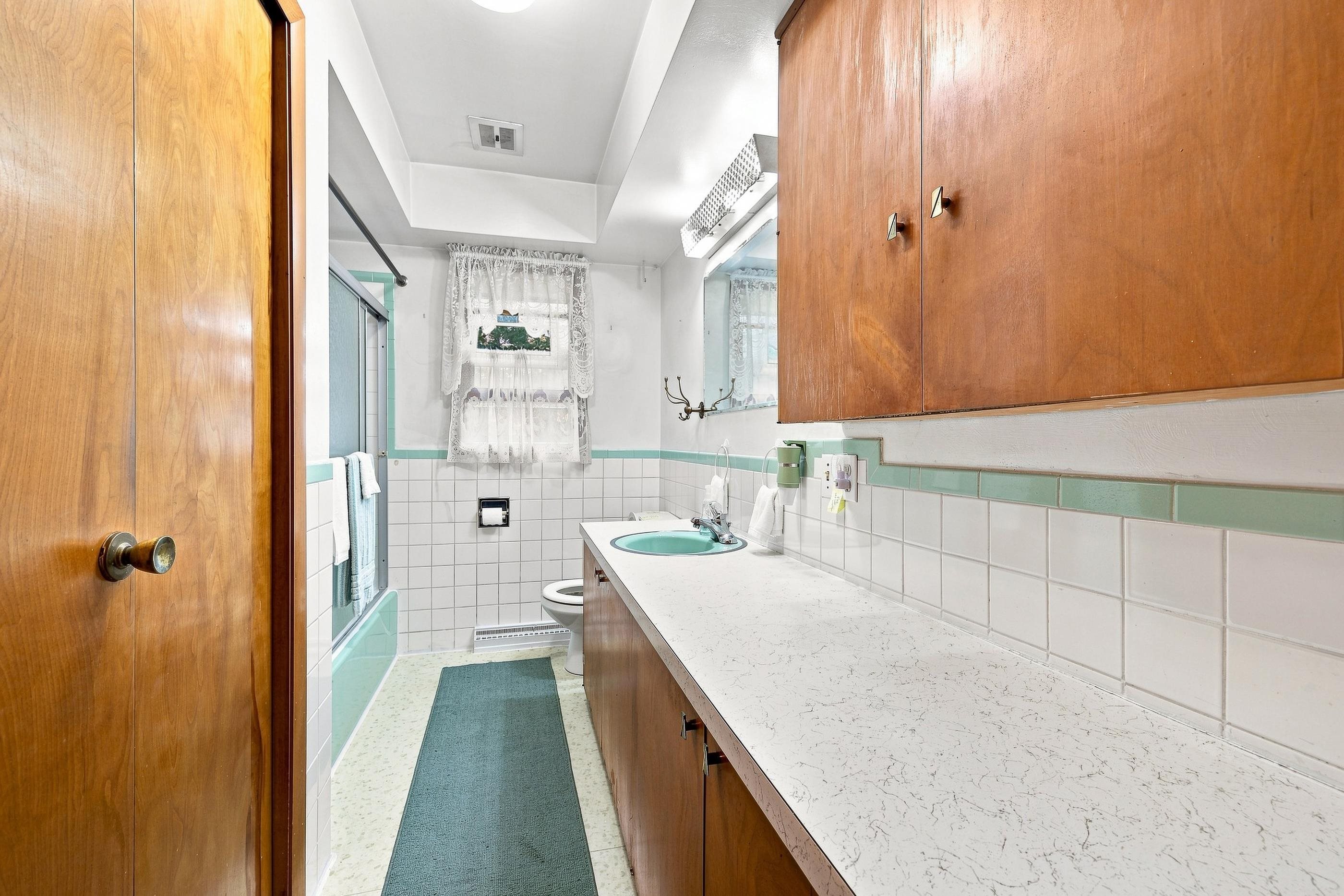 5568 County Road W Property Photo 21