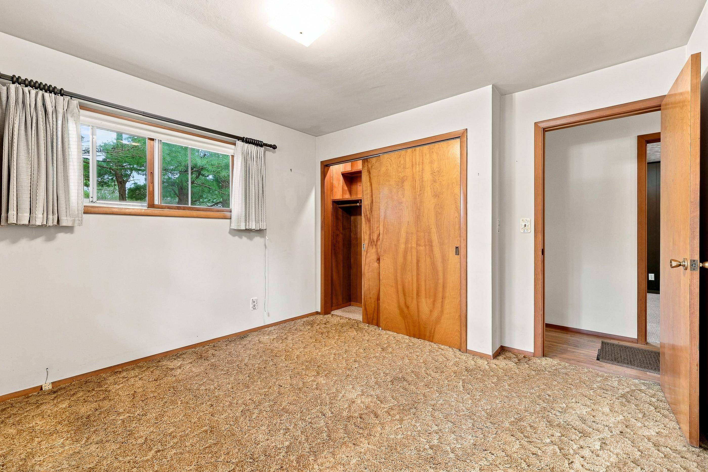 5568 County Road W Property Photo 26