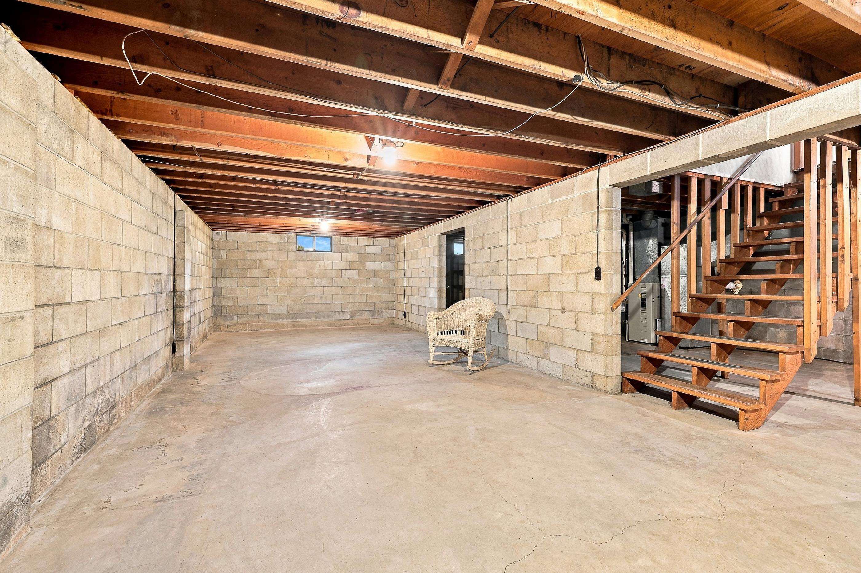 5568 County Road W Property Photo 29