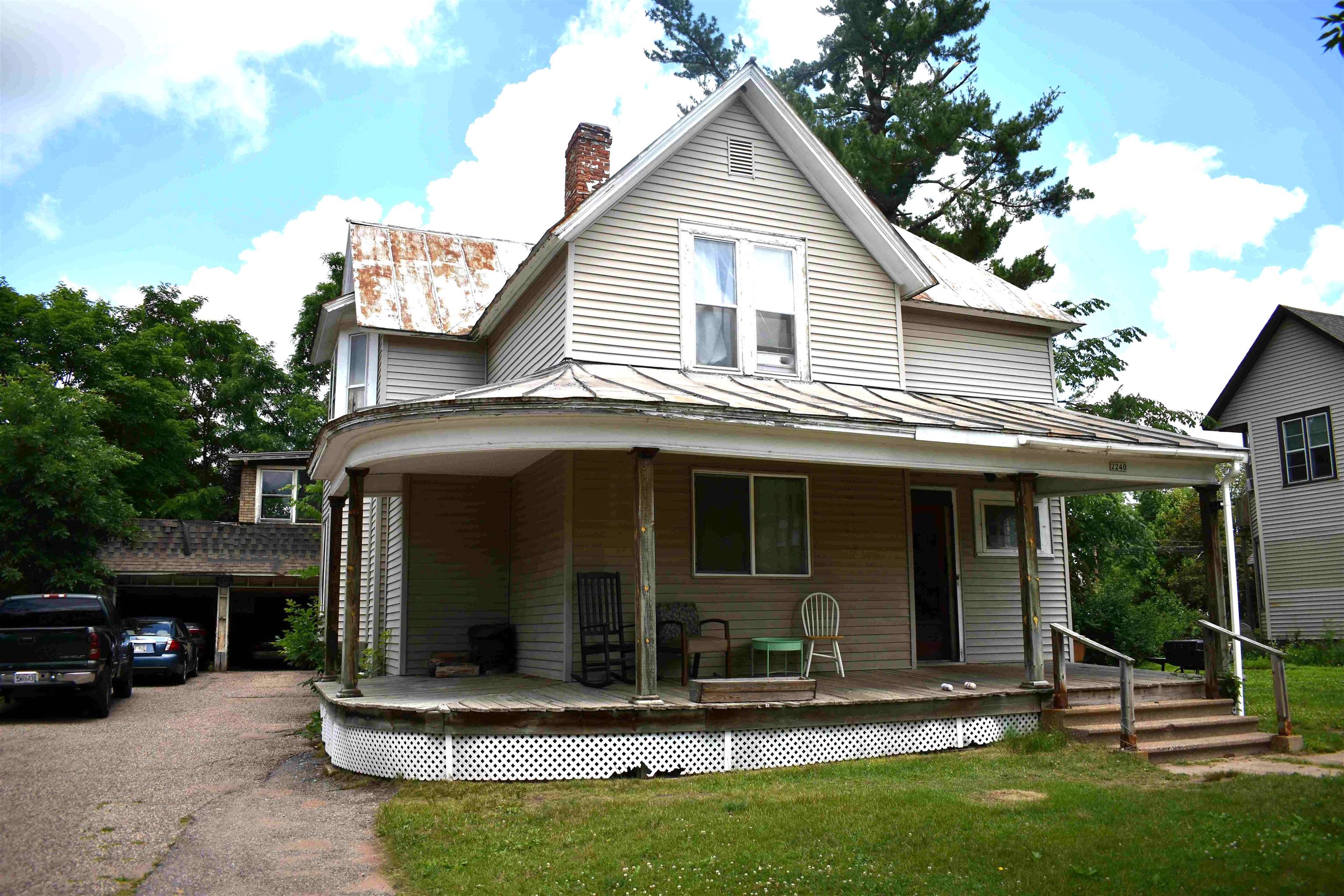 2240 Main Street Property Photo 6