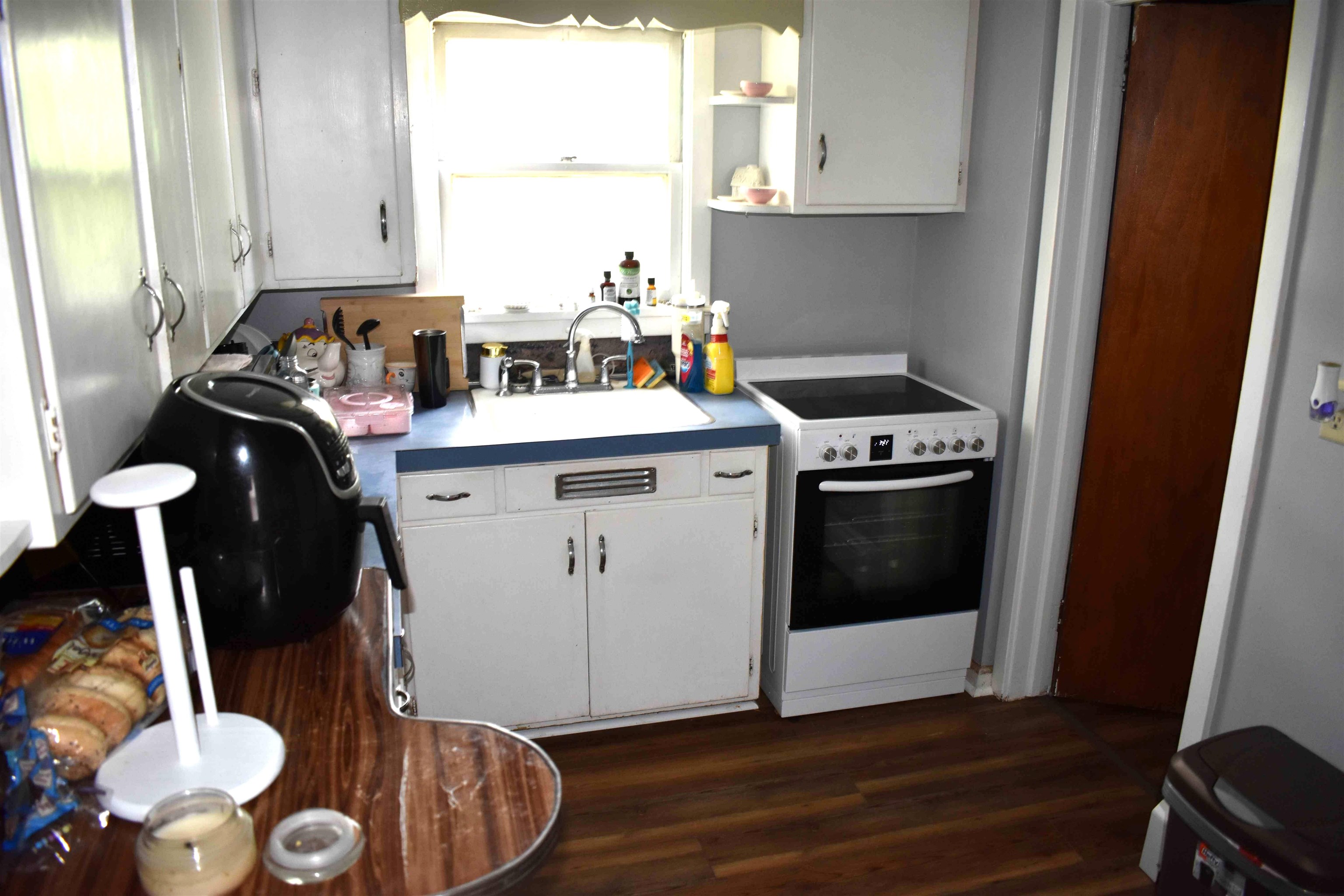 2240 Main Street Property Photo 17