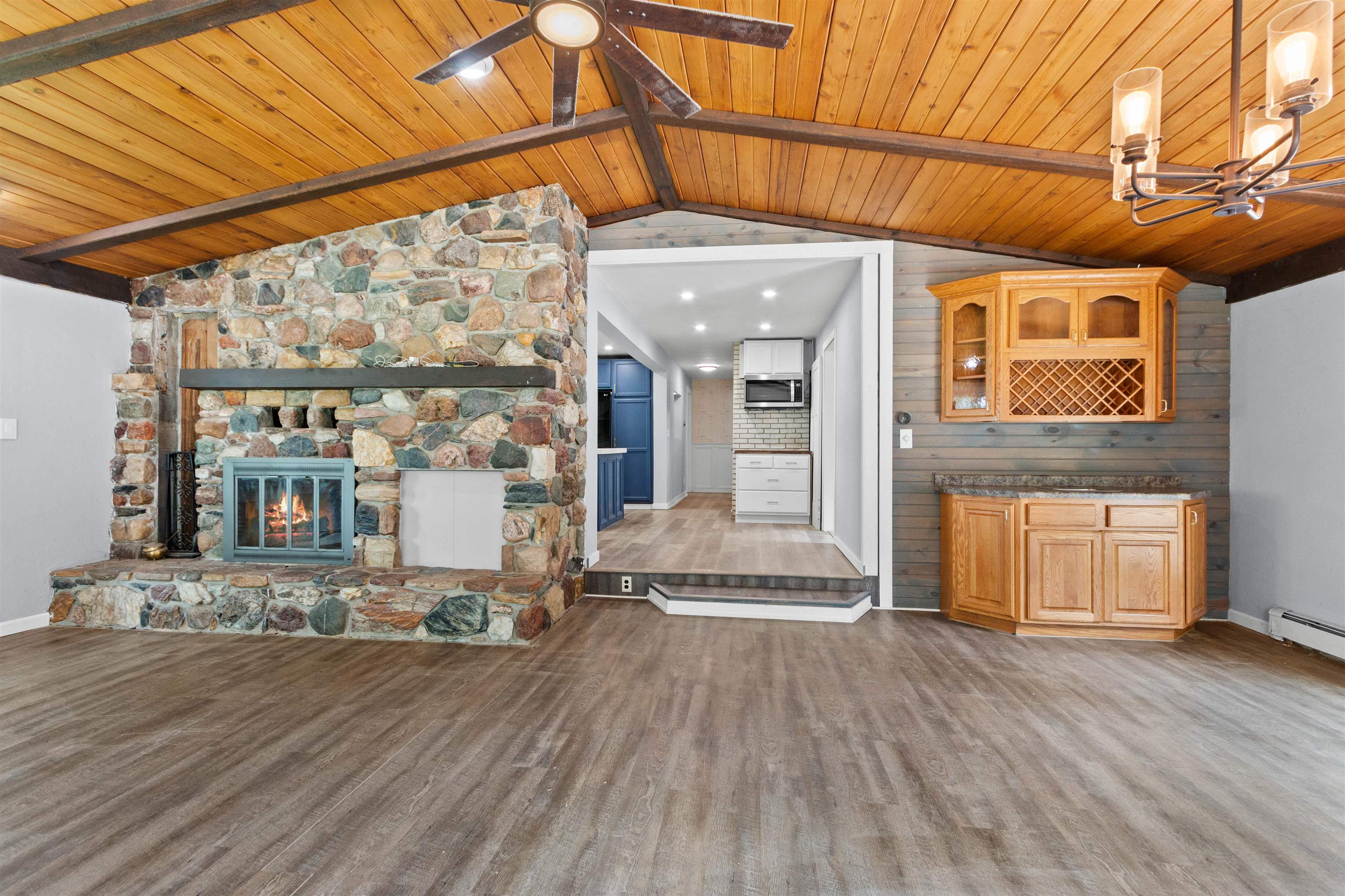 7096 State Highway 13 Property Photo 16