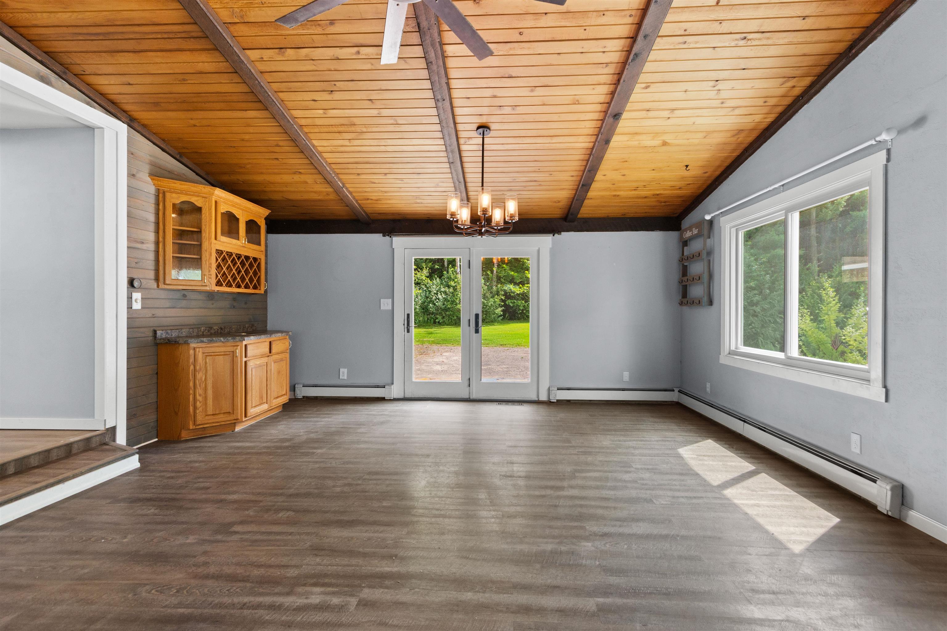 7096 State Highway 13 Property Photo 19