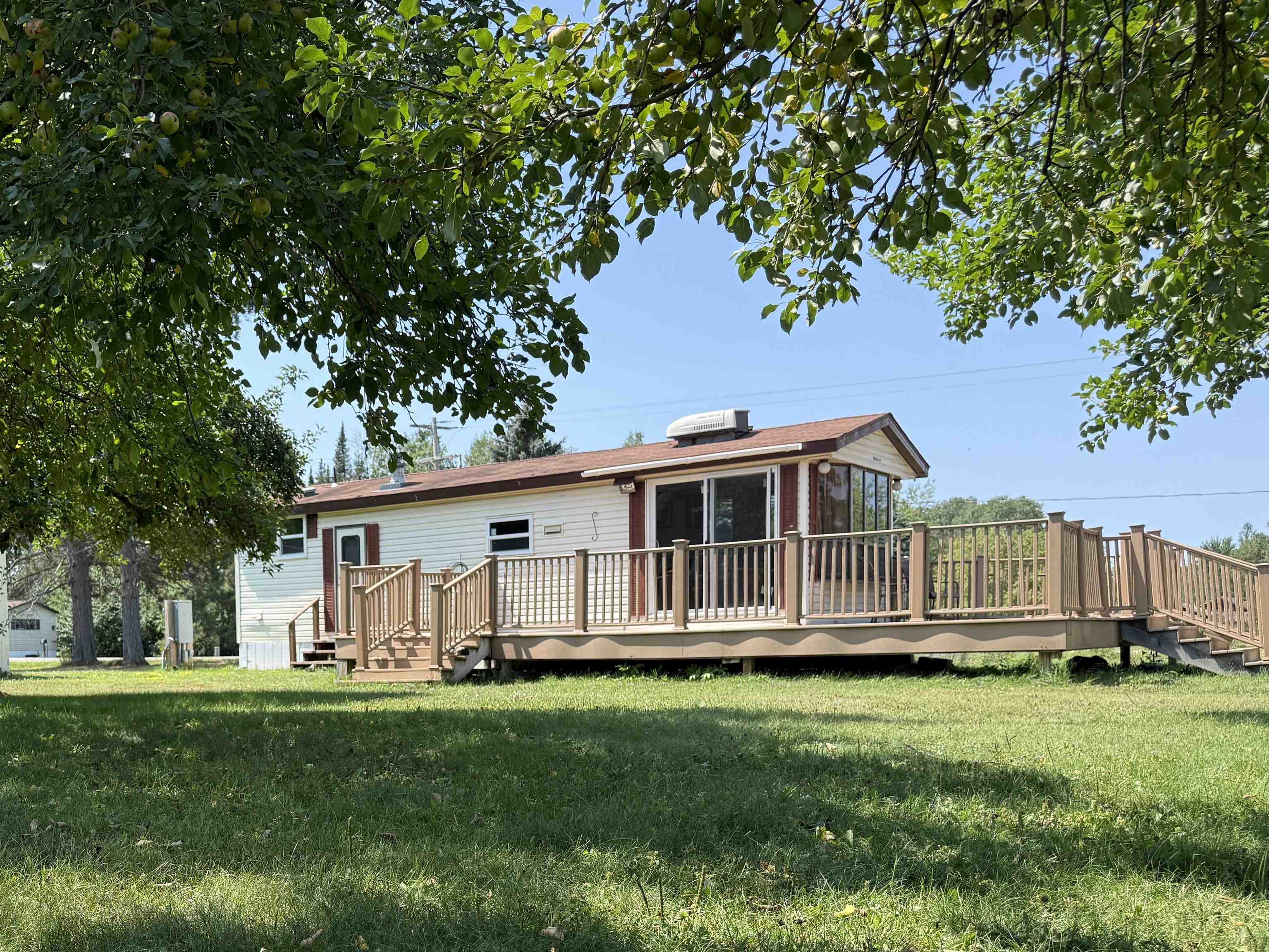 N11301 Lagoon Lane Property Photo 1