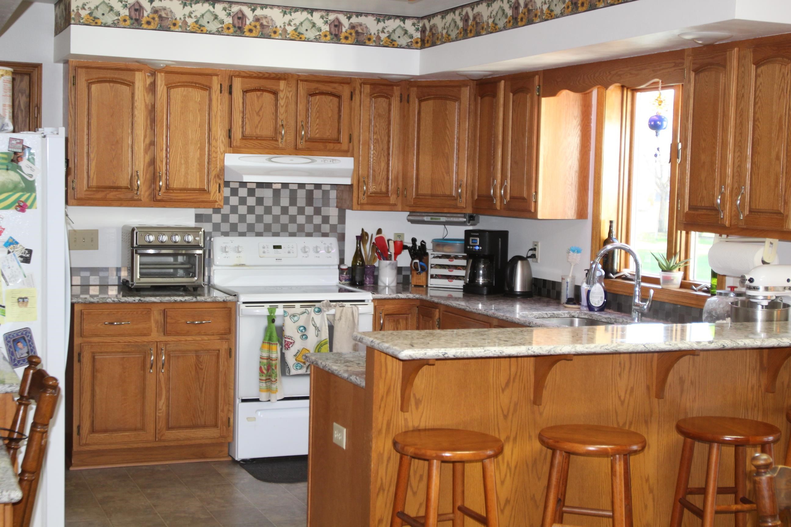 6306 Hubert Avenue Property Photo 3