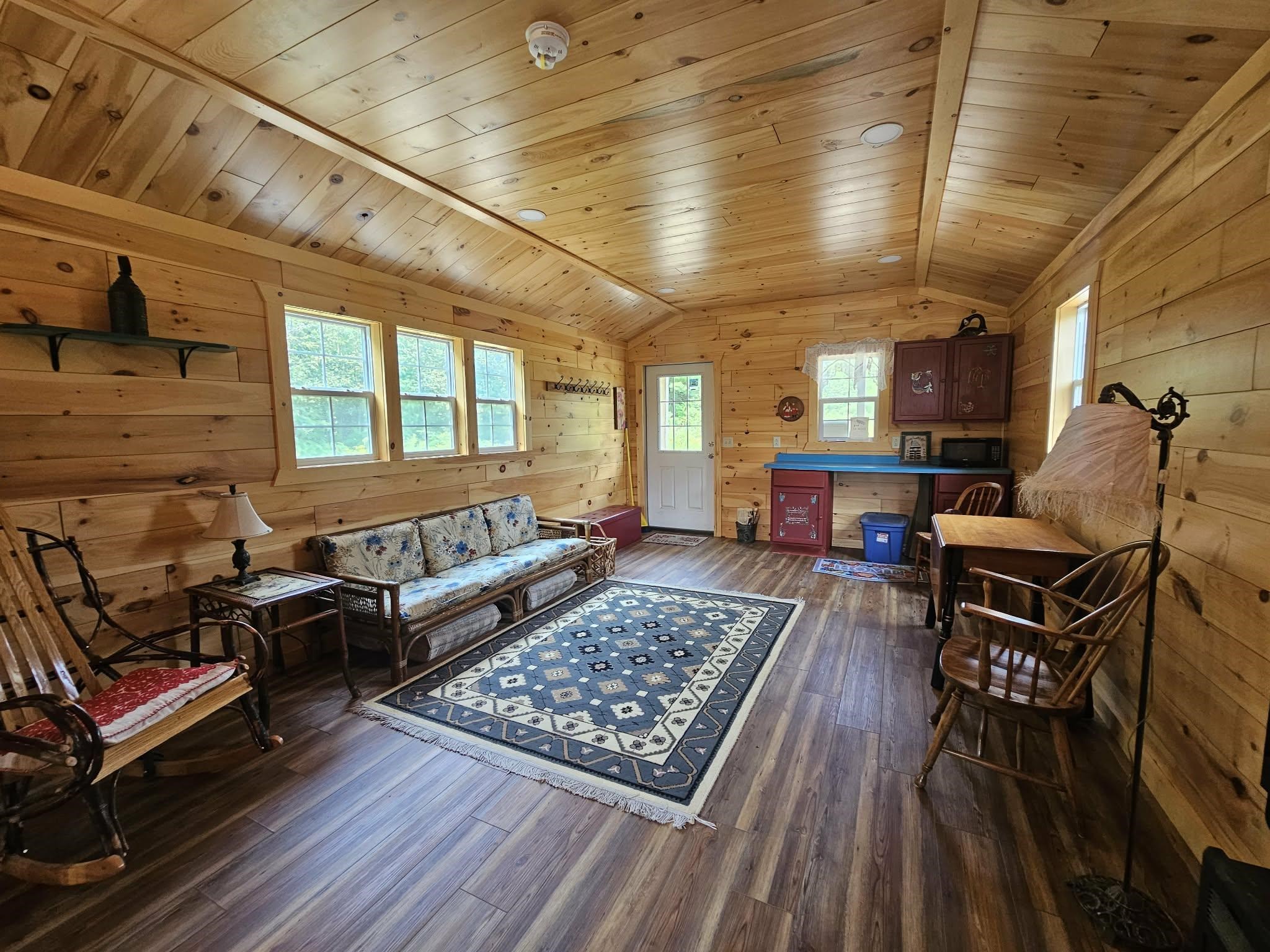 W1447 Spur Road Property Photo 3