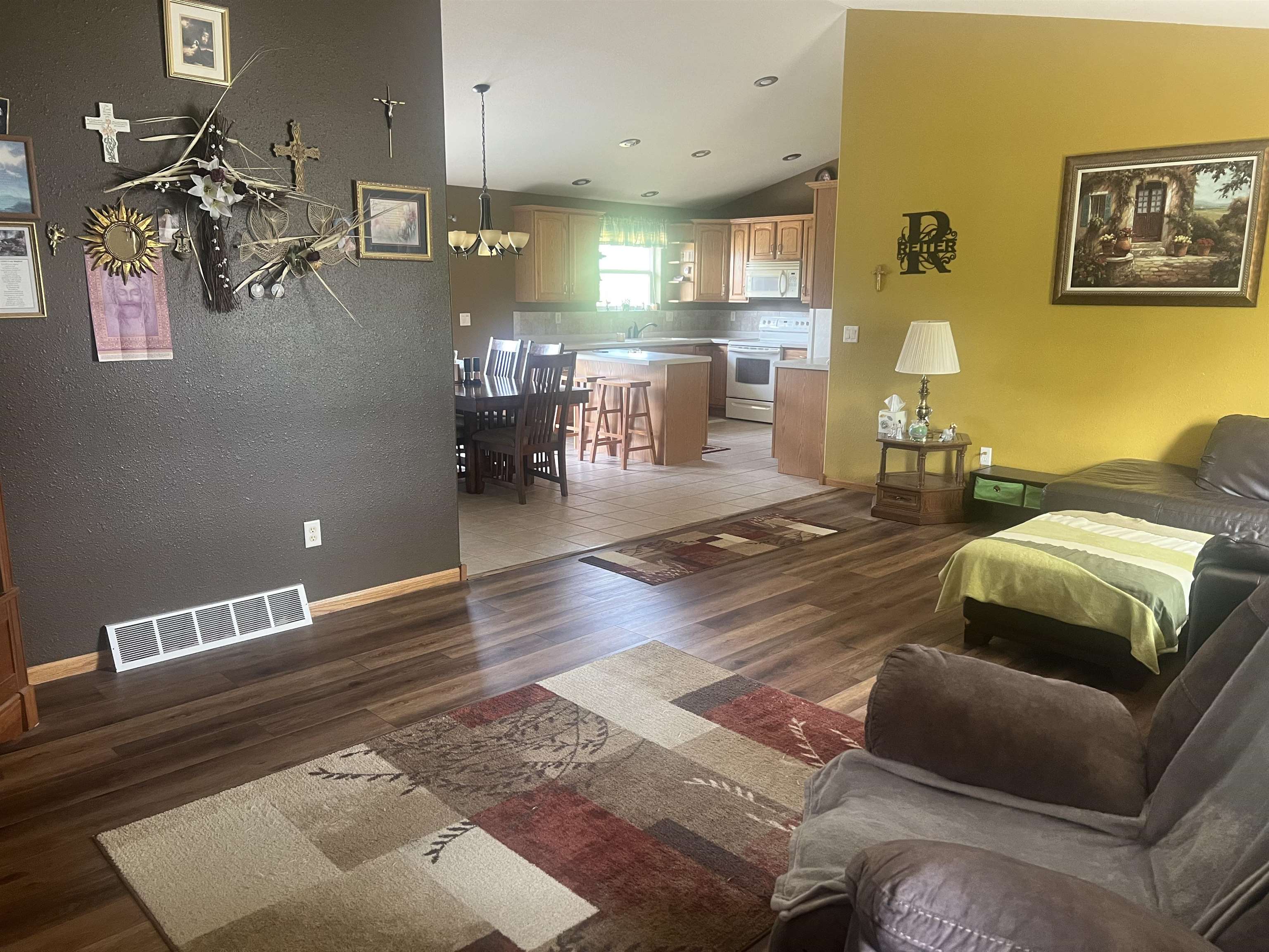 2172 Oregon Trail Property Photo 6
