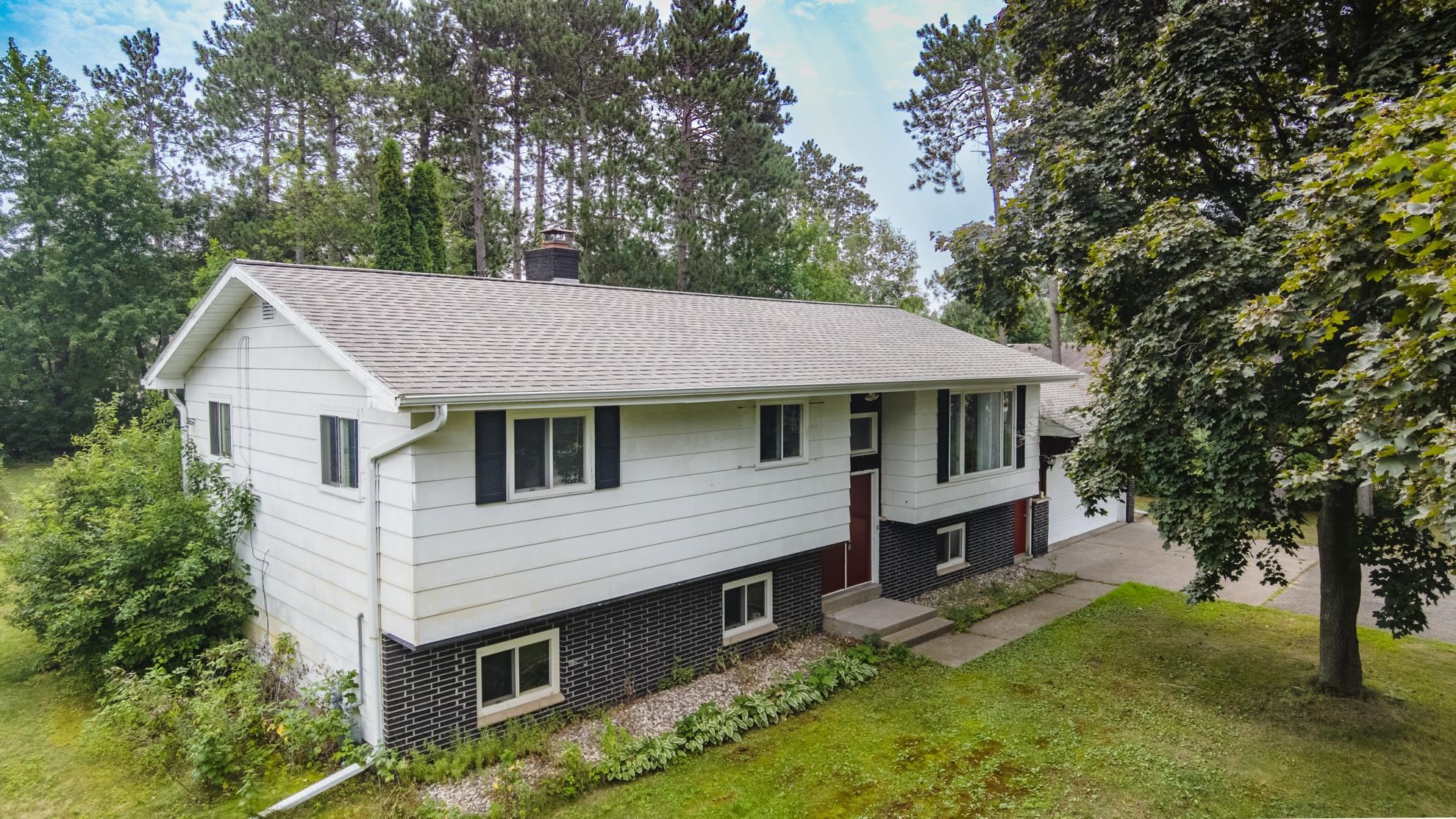 2124 Greenbud Road Property Photo 1