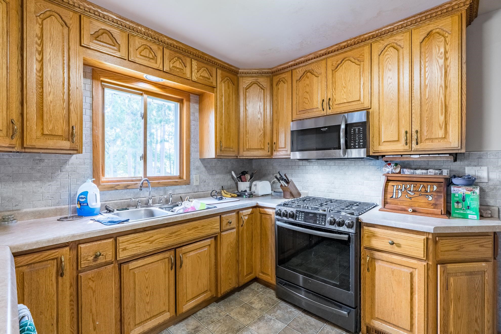 2124 Greenbud Road Property Photo 11