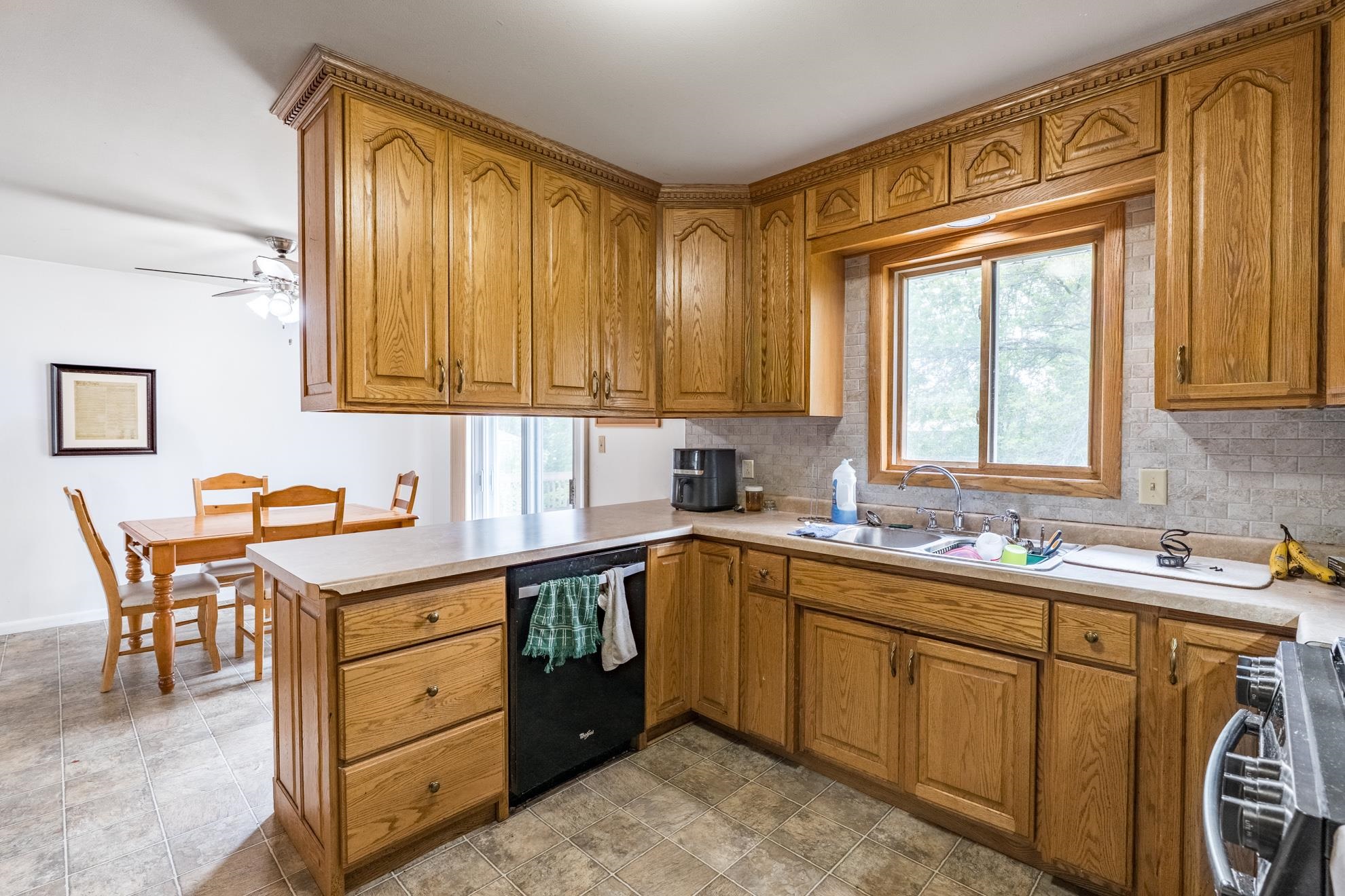 2124 Greenbud Road Property Photo 14