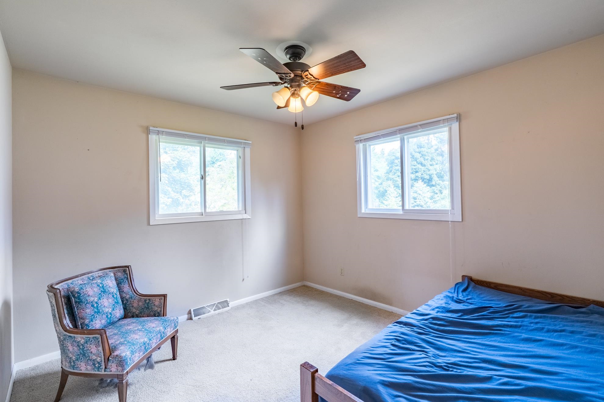 2124 Greenbud Road Property Photo 15