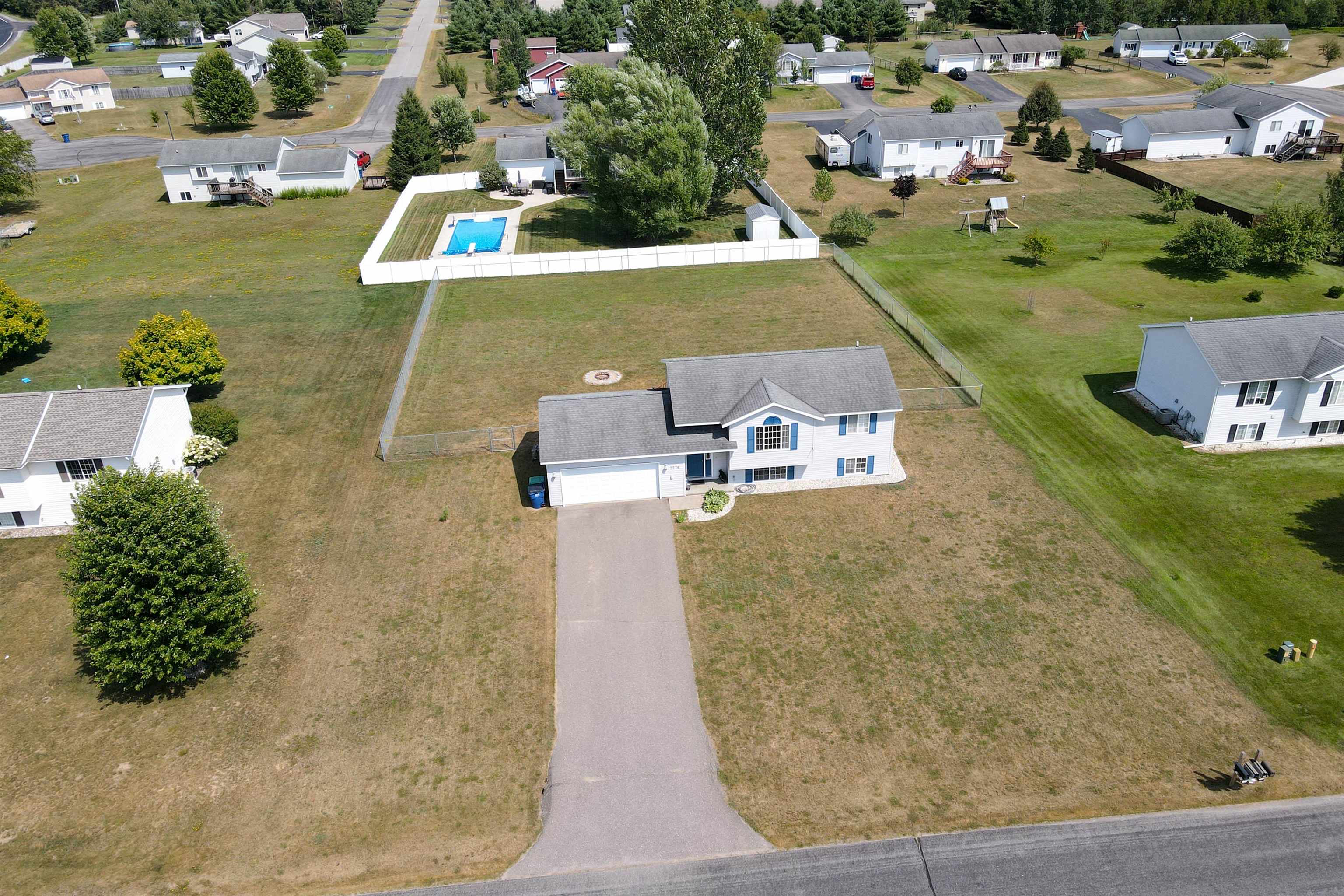2276 Crystal View Drive Property Photo 3
