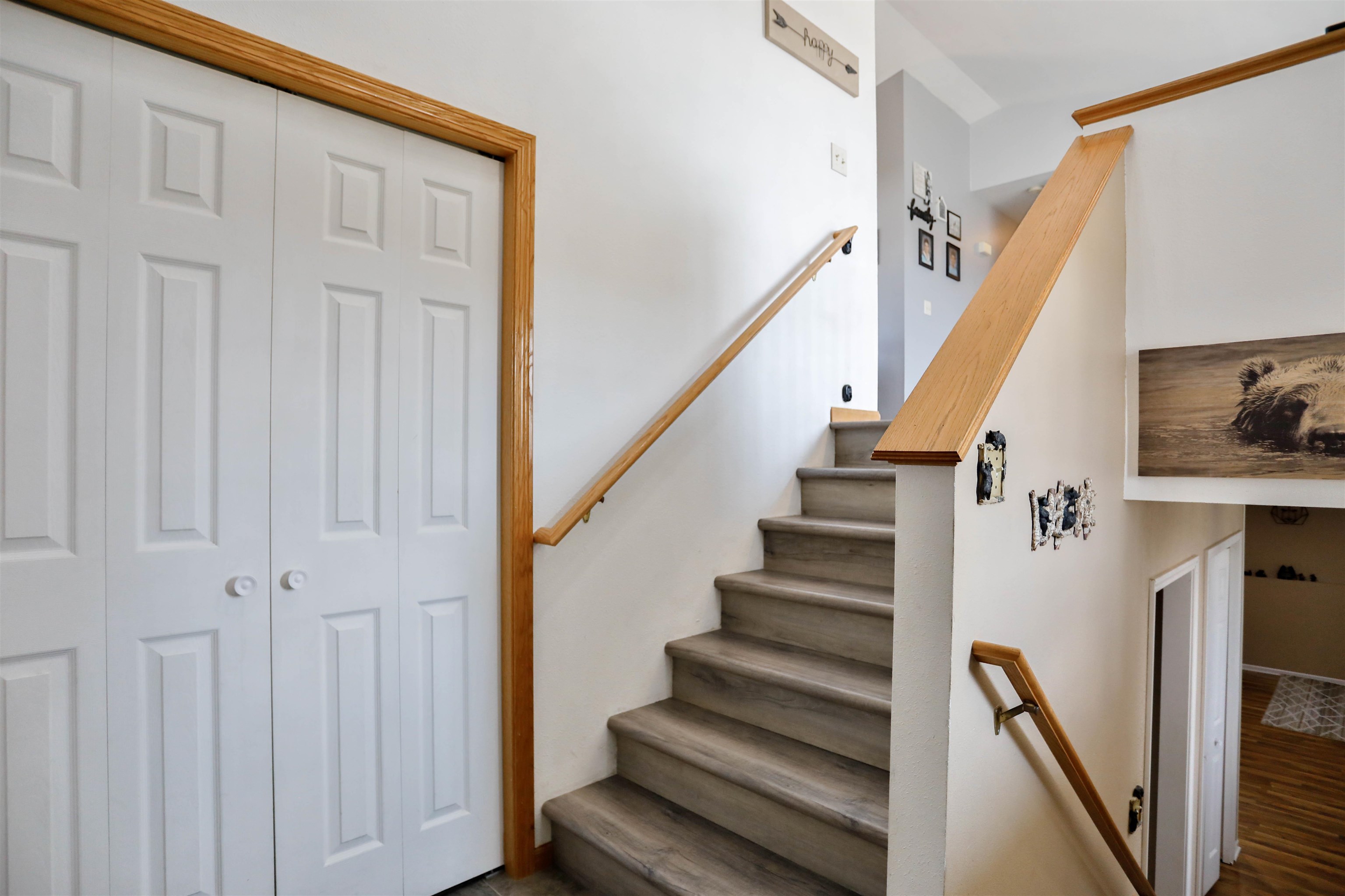 2276 Crystal View Drive Property Photo 9