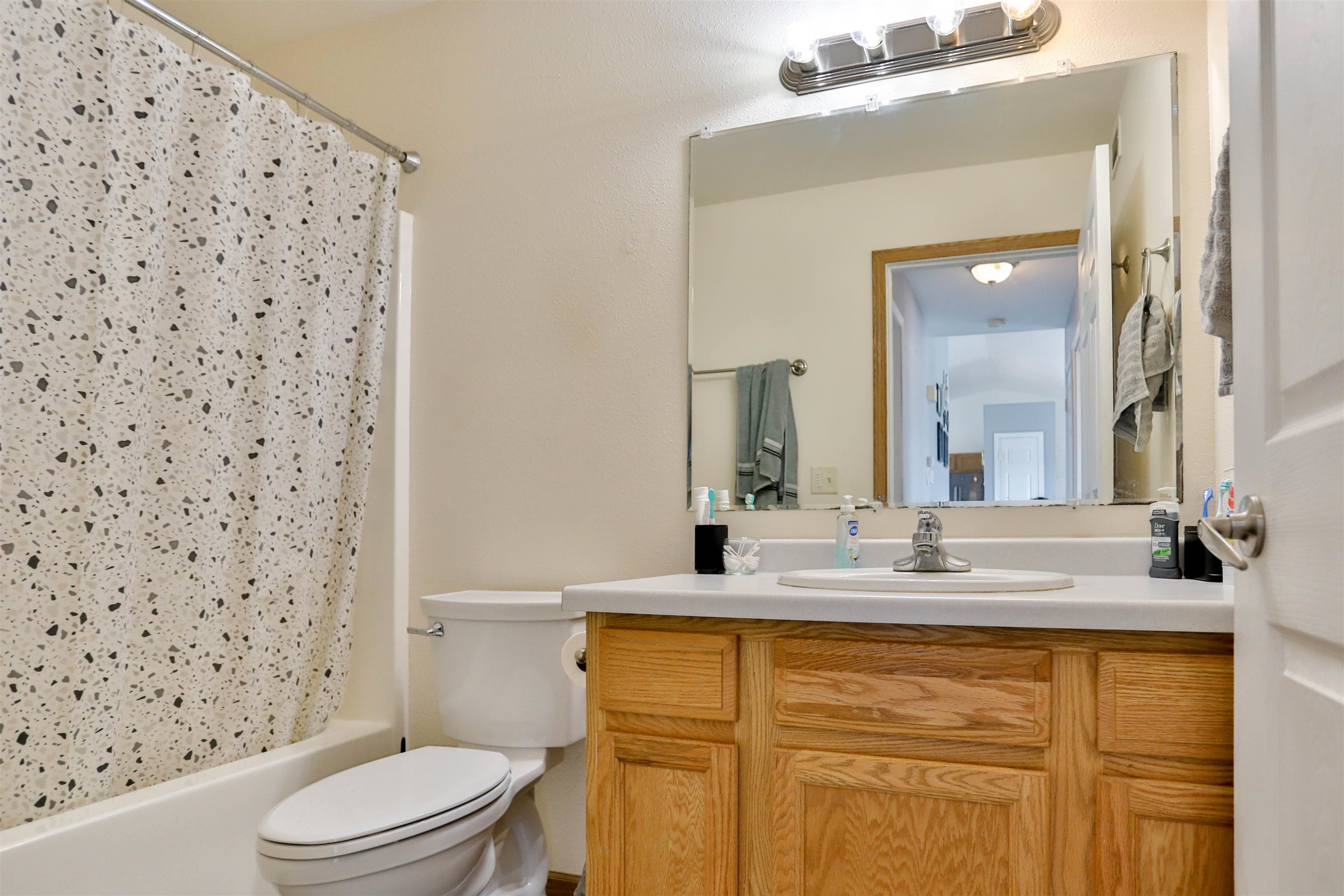 2276 Crystal View Drive Property Photo 24