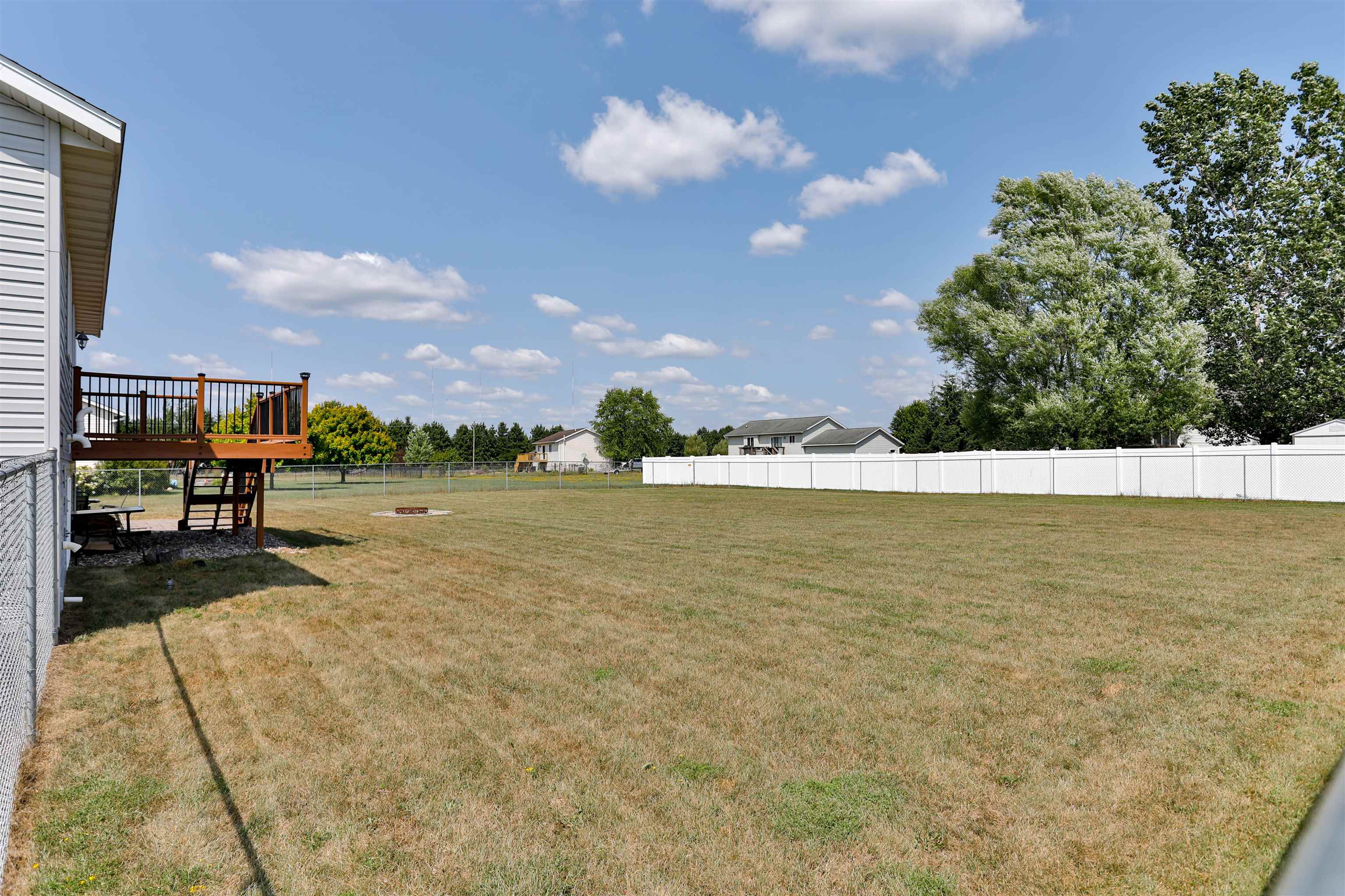 2276 Crystal View Drive Property Photo 41