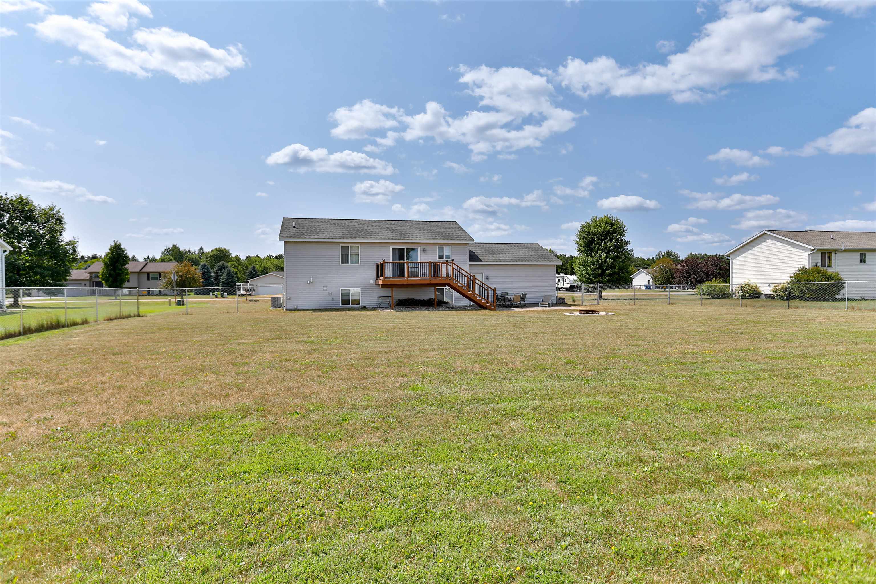 2276 Crystal View Drive Property Photo 43