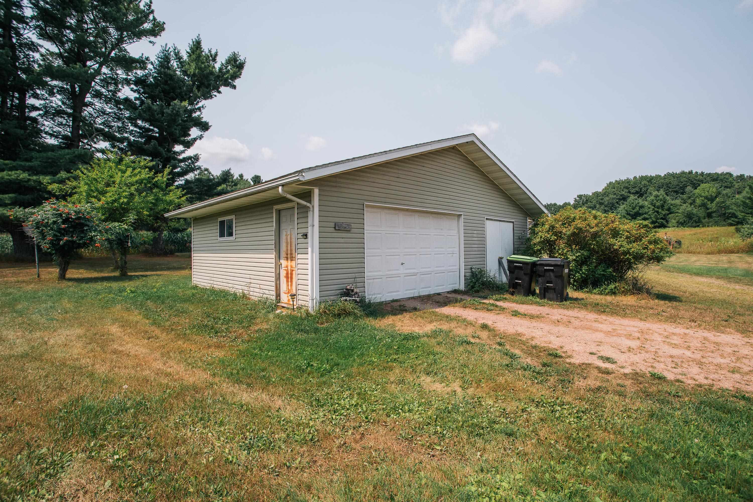 W6368 Maple Road Property Photo 8