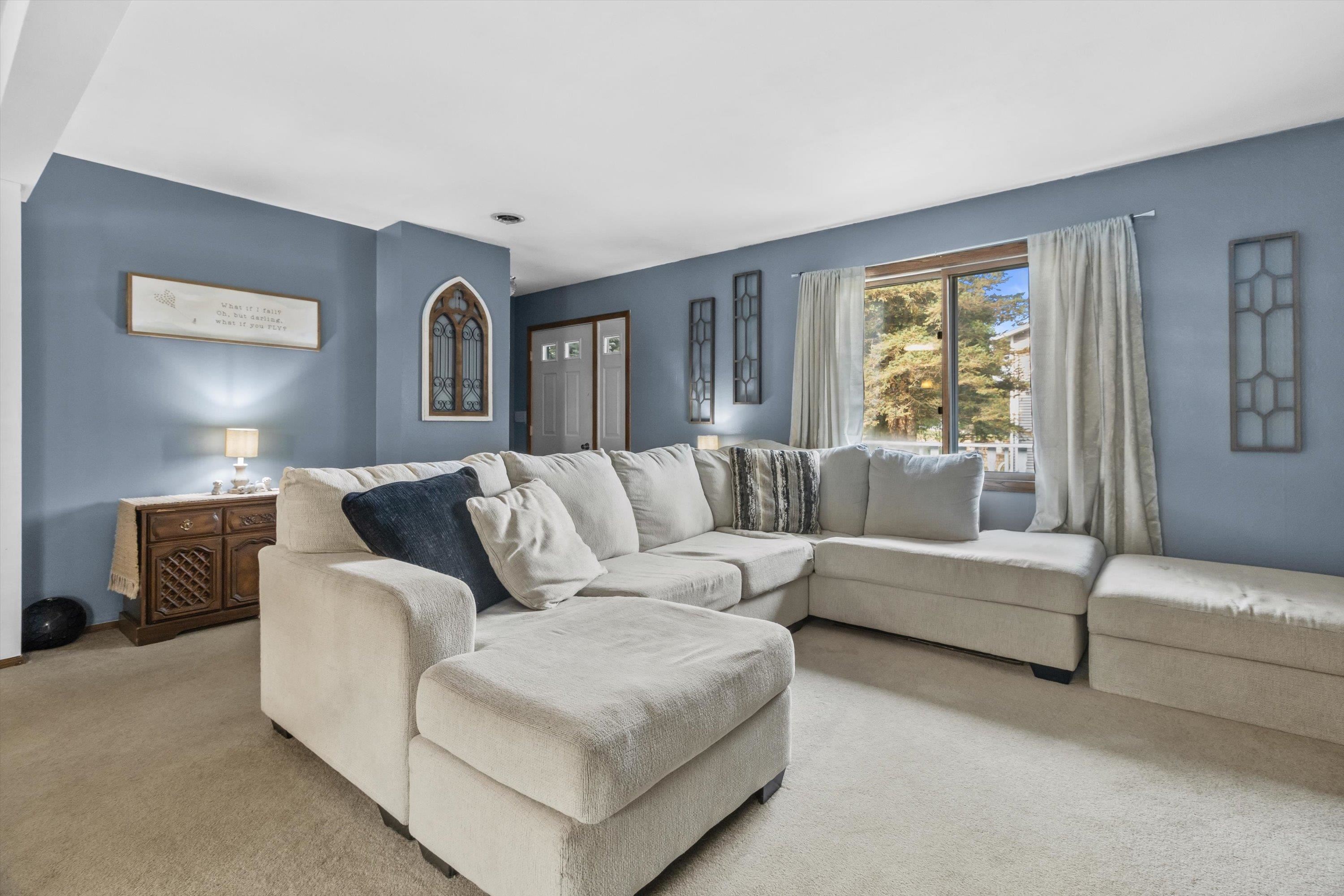 1011 Heindl Lane Property Photo 6