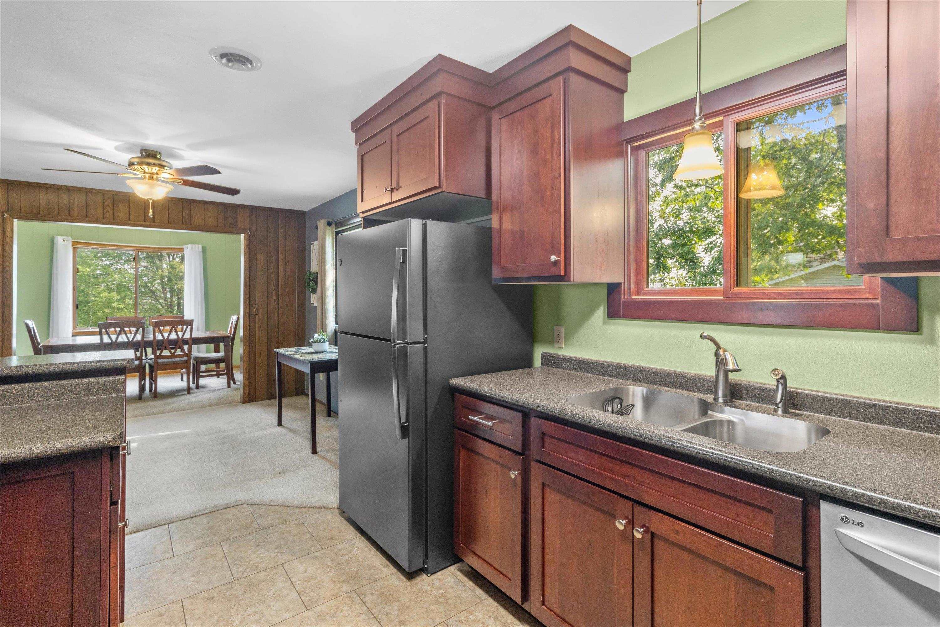 1011 Heindl Lane Property Photo 10