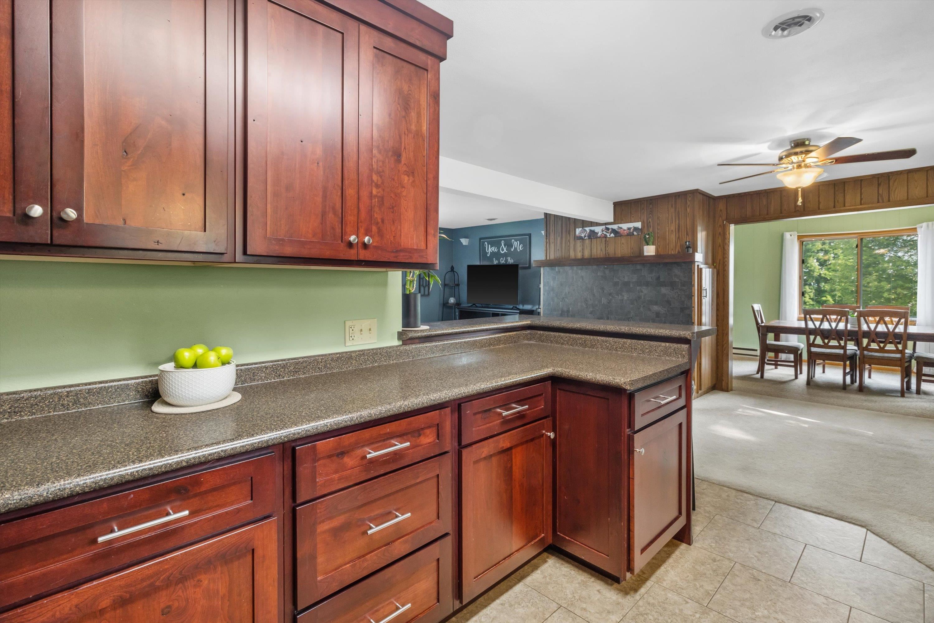 1011 Heindl Lane Property Photo 11