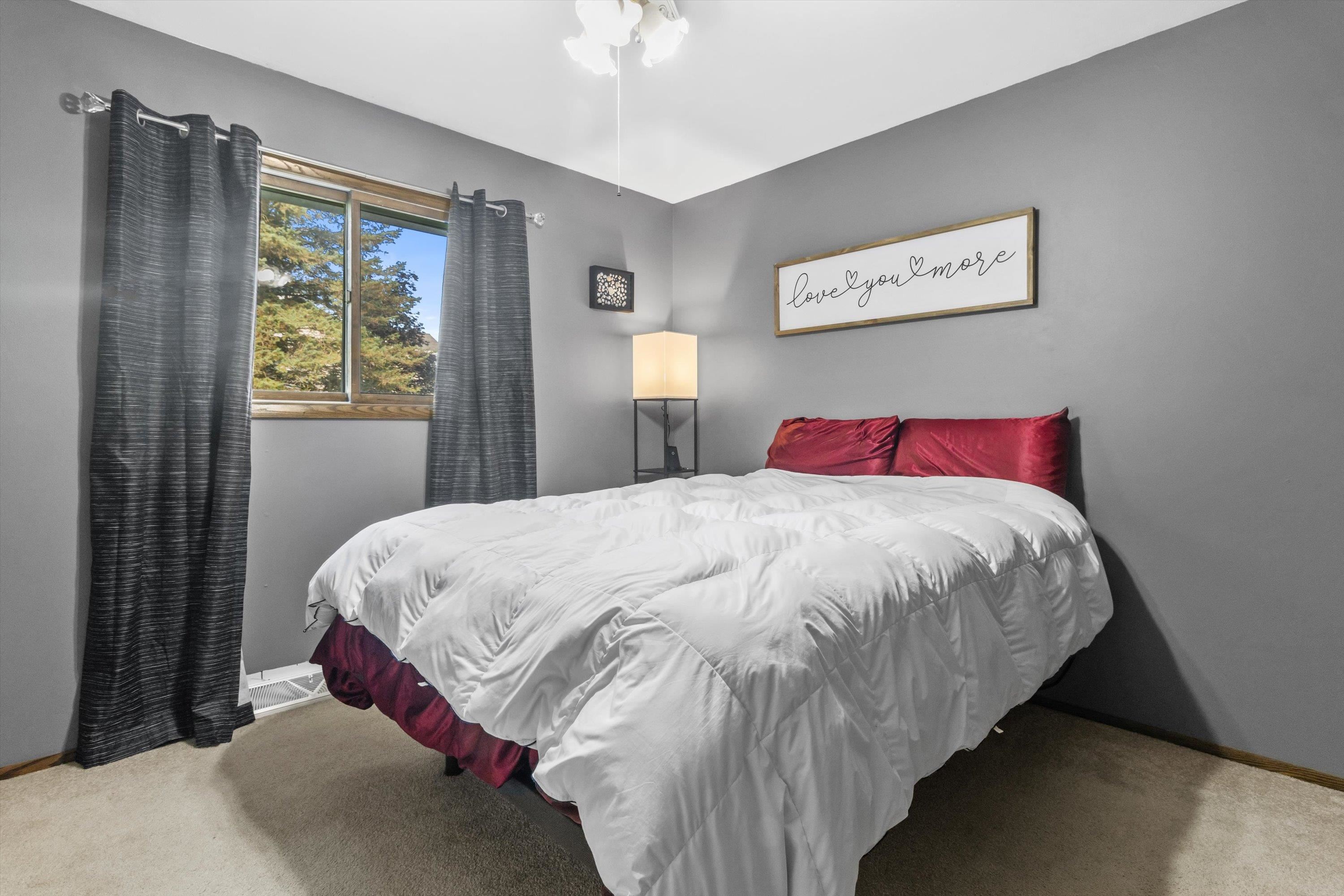 1011 Heindl Lane Property Photo 17