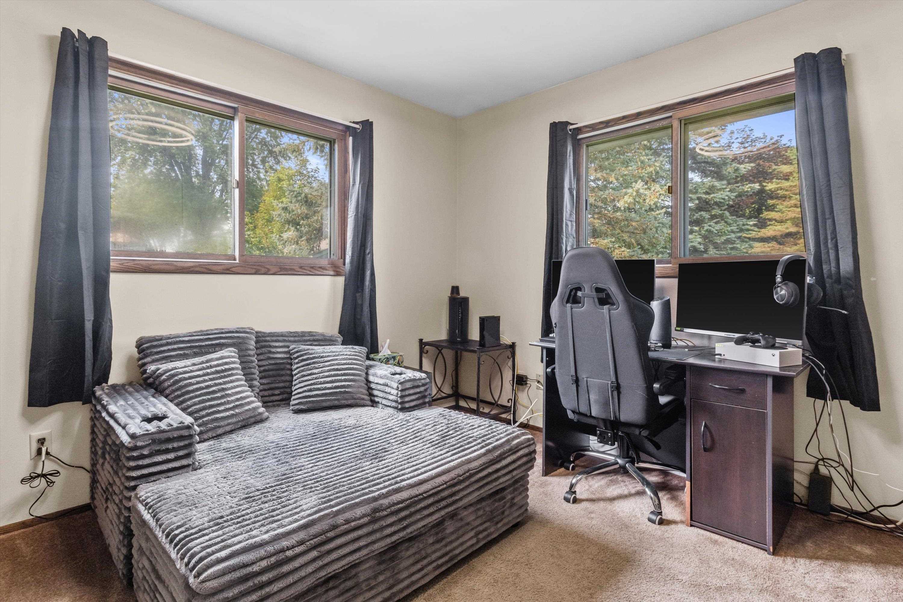 1011 Heindl Lane Property Photo 18