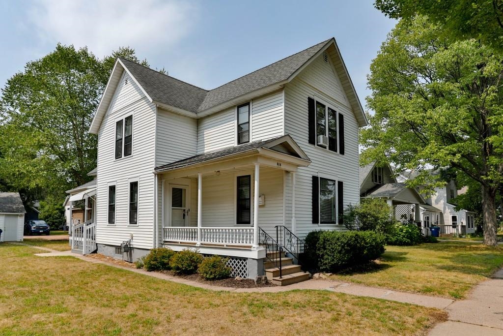 918 S 4th Avenue Property Photo 3