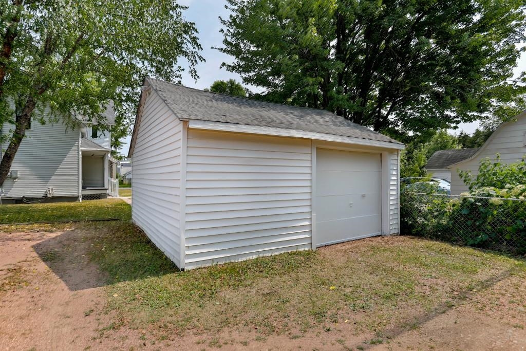 918 S 4th Avenue Property Photo 5