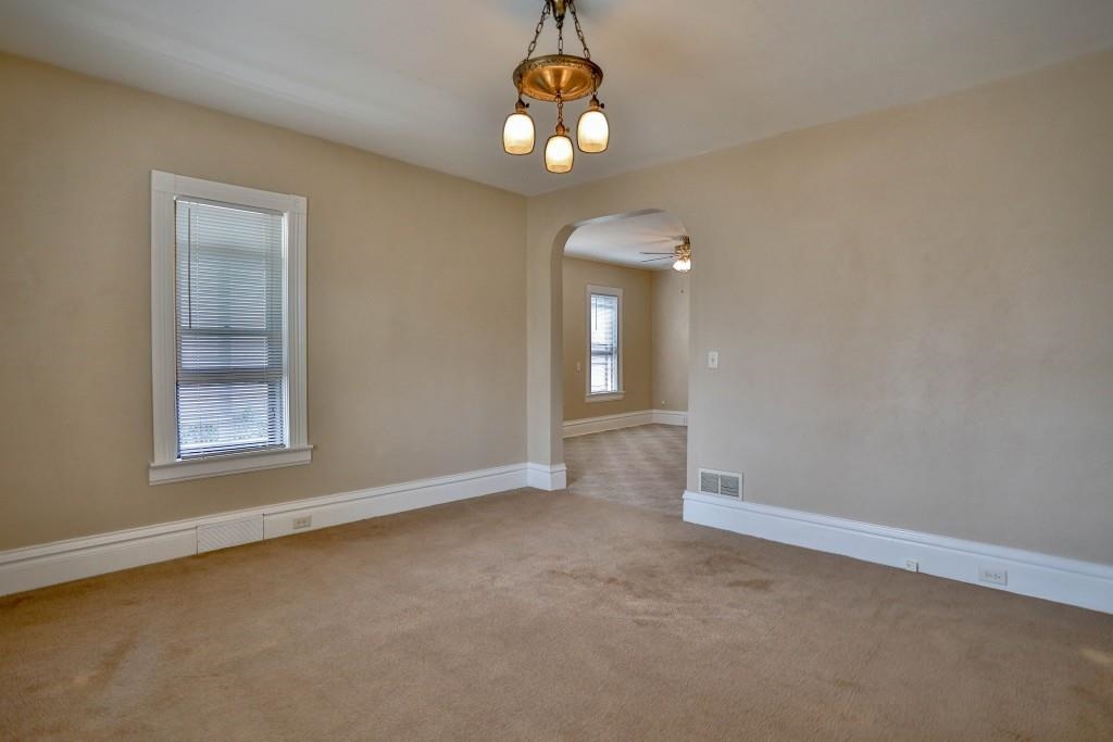 918 S 4th Avenue Property Photo 17