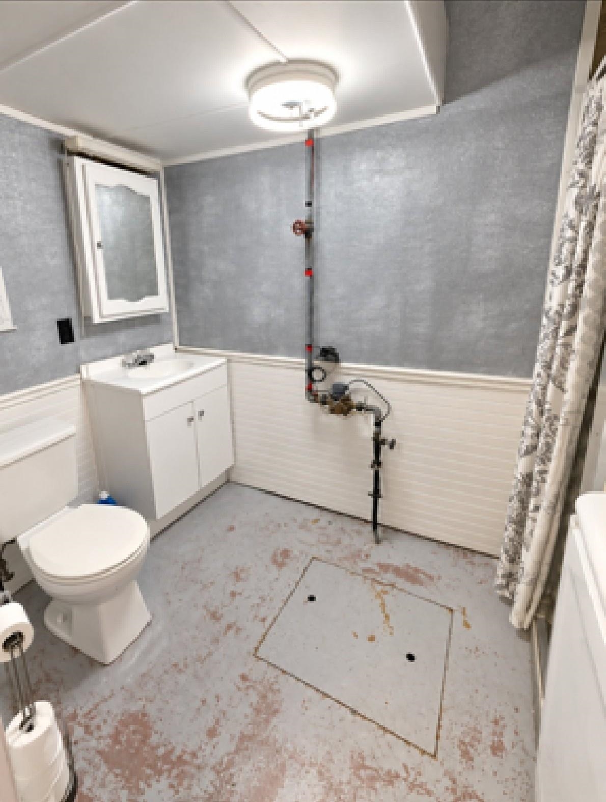 641 Avon Street Property Photo 15
