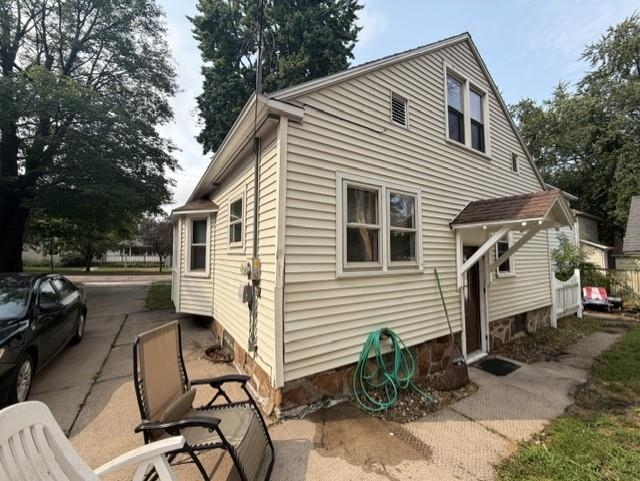 641 Avon Street Property Photo 23