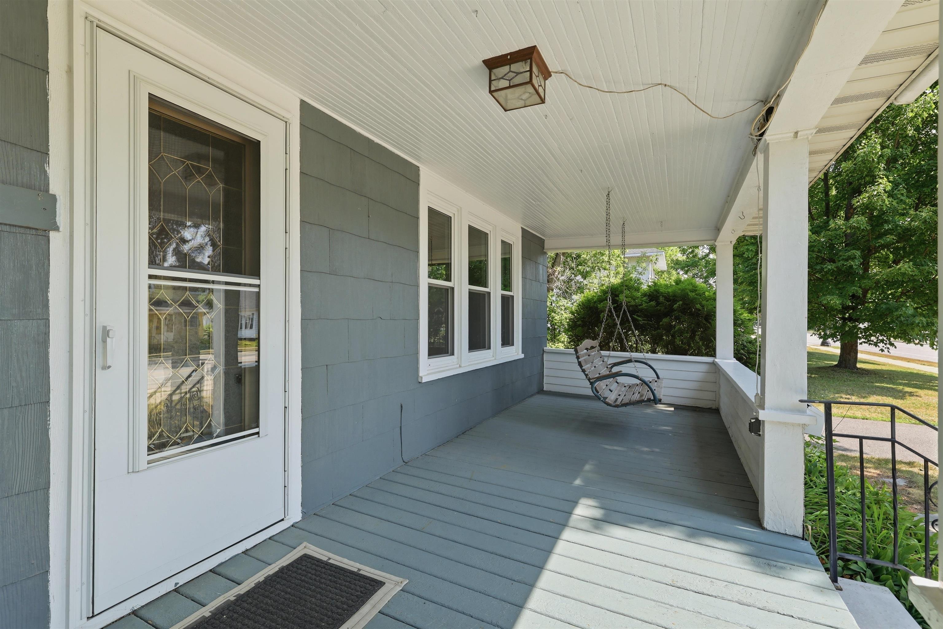 705 4th Street Property Photo 6