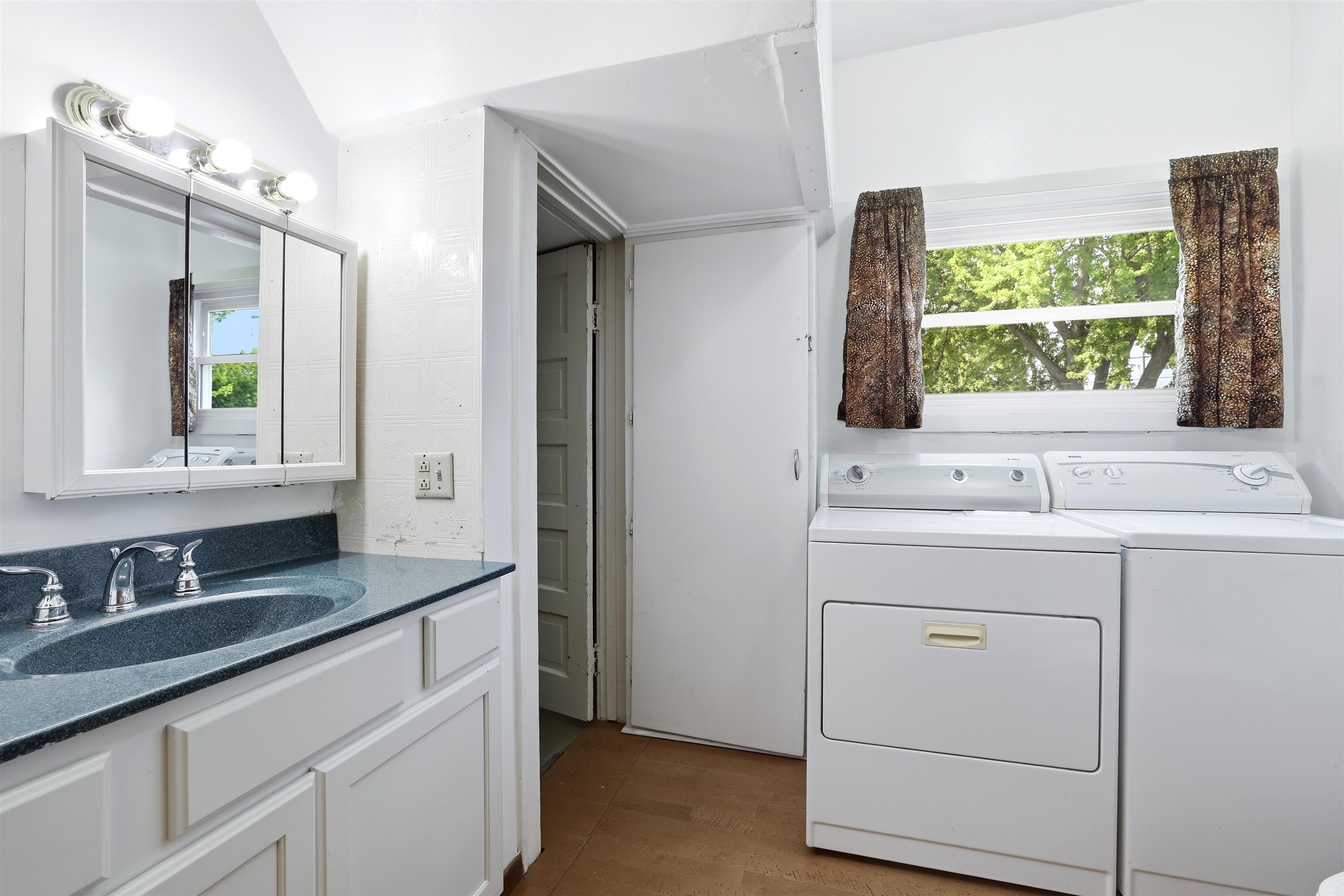 705 4th Street Property Photo 21