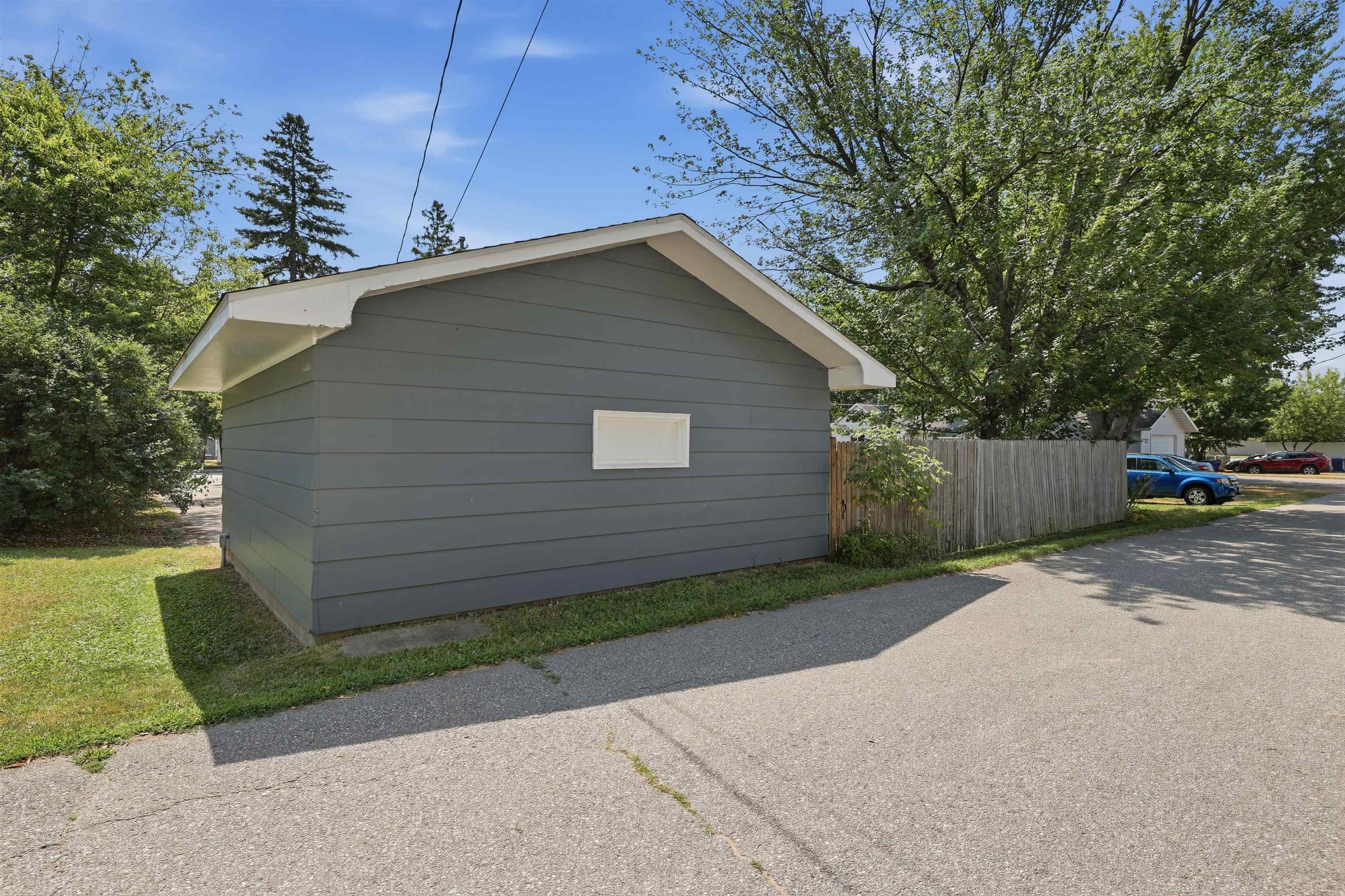 705 4th Street Property Photo 50