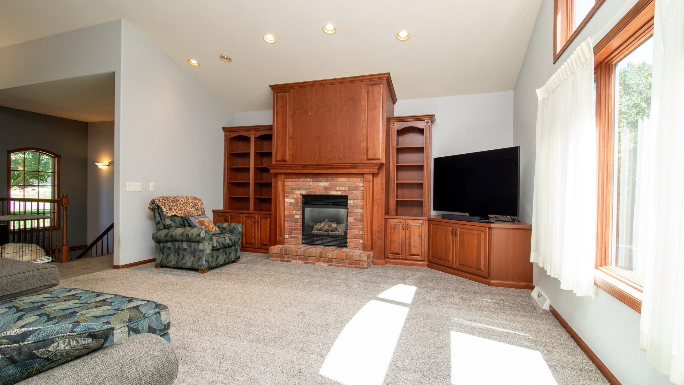 3103 Sandgate Court Property Photo 5