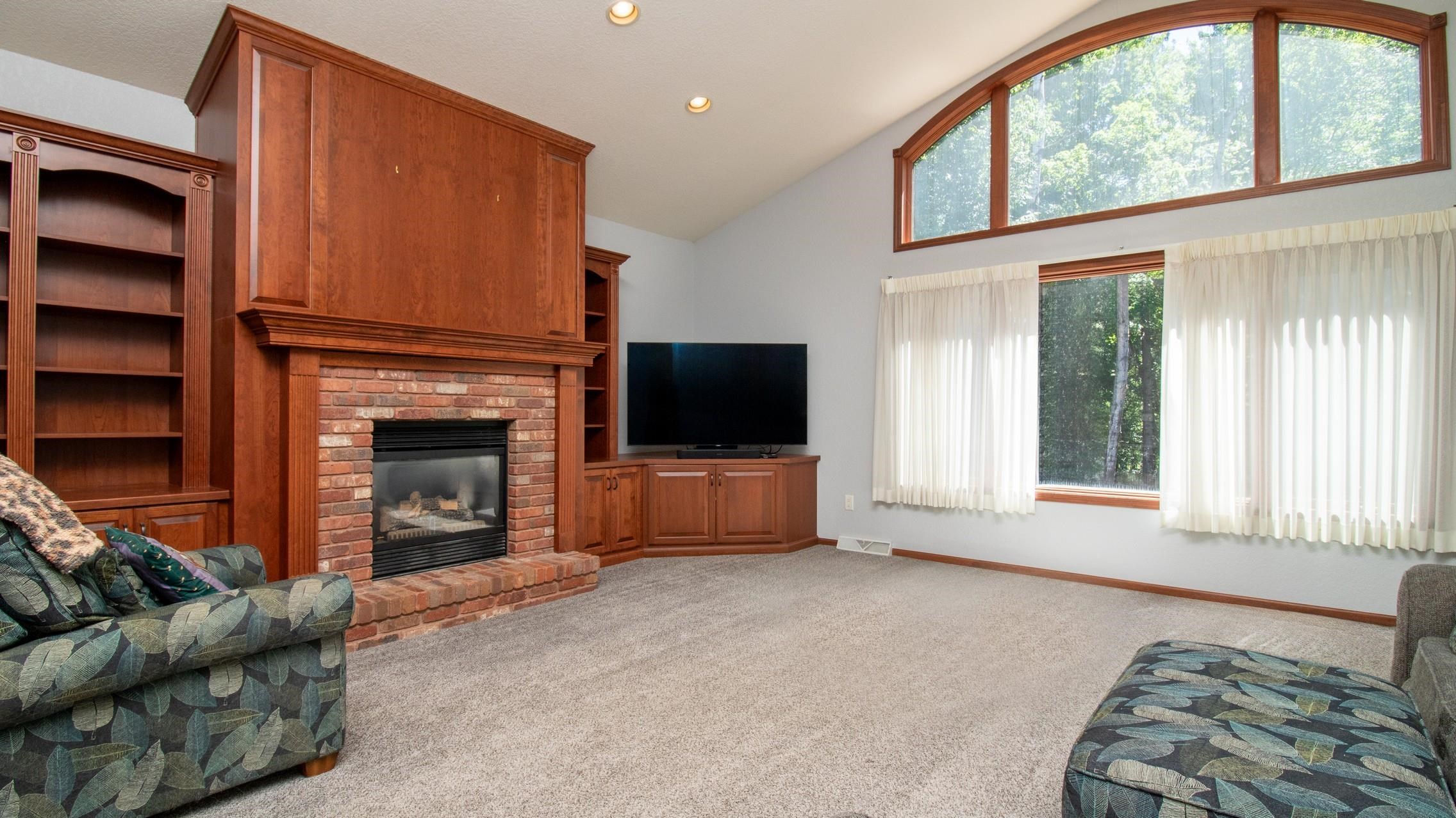3103 Sandgate Court Property Photo 6