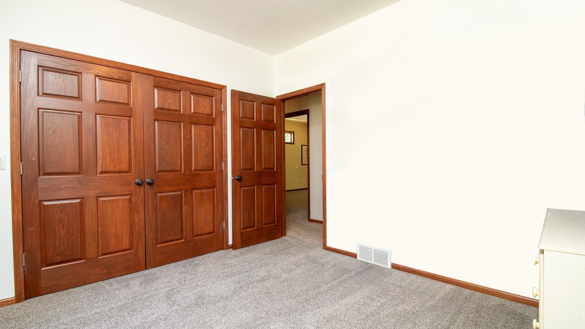 3103 Sandgate Court Property Photo 20