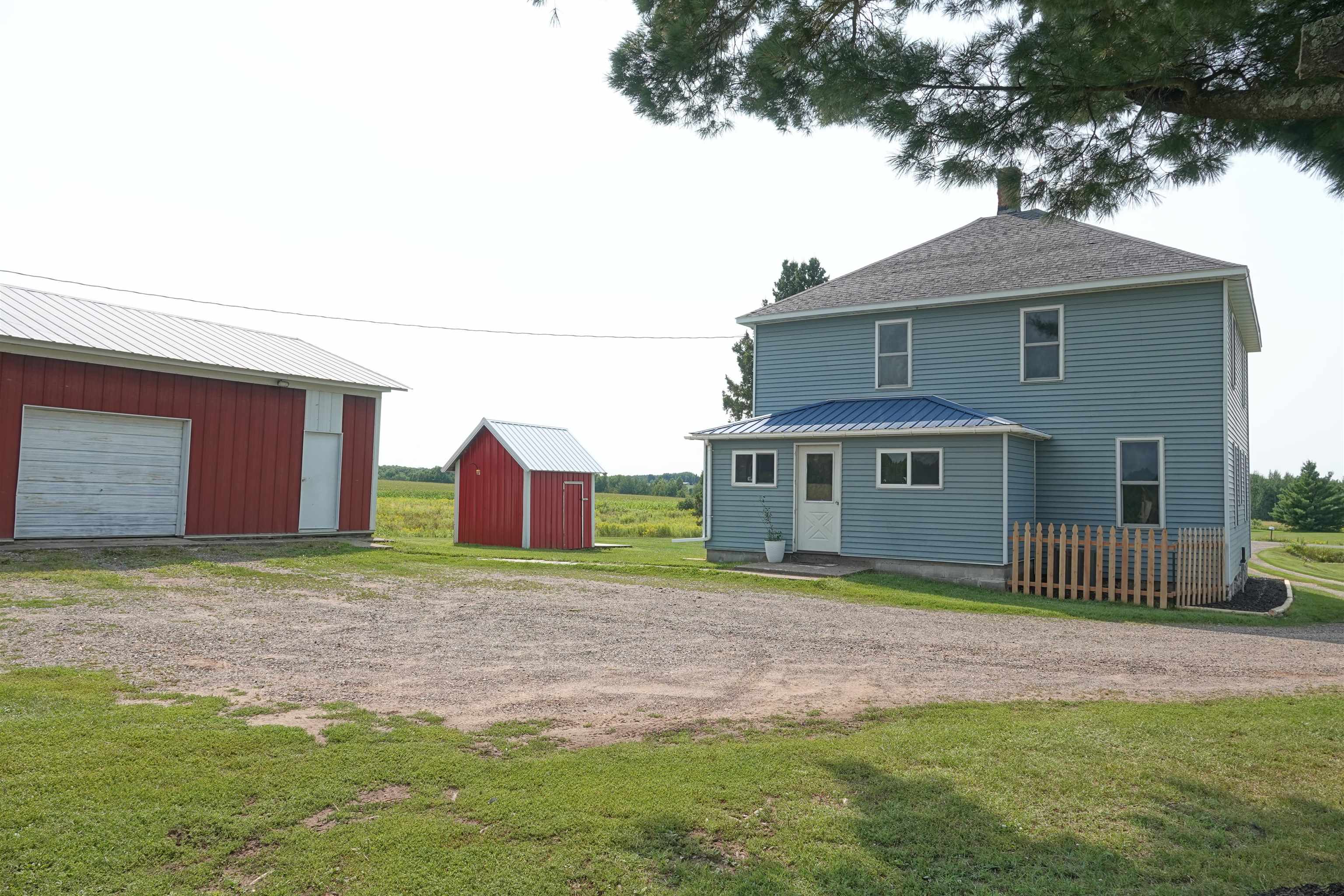 N3928 River Drive Property Photo 1