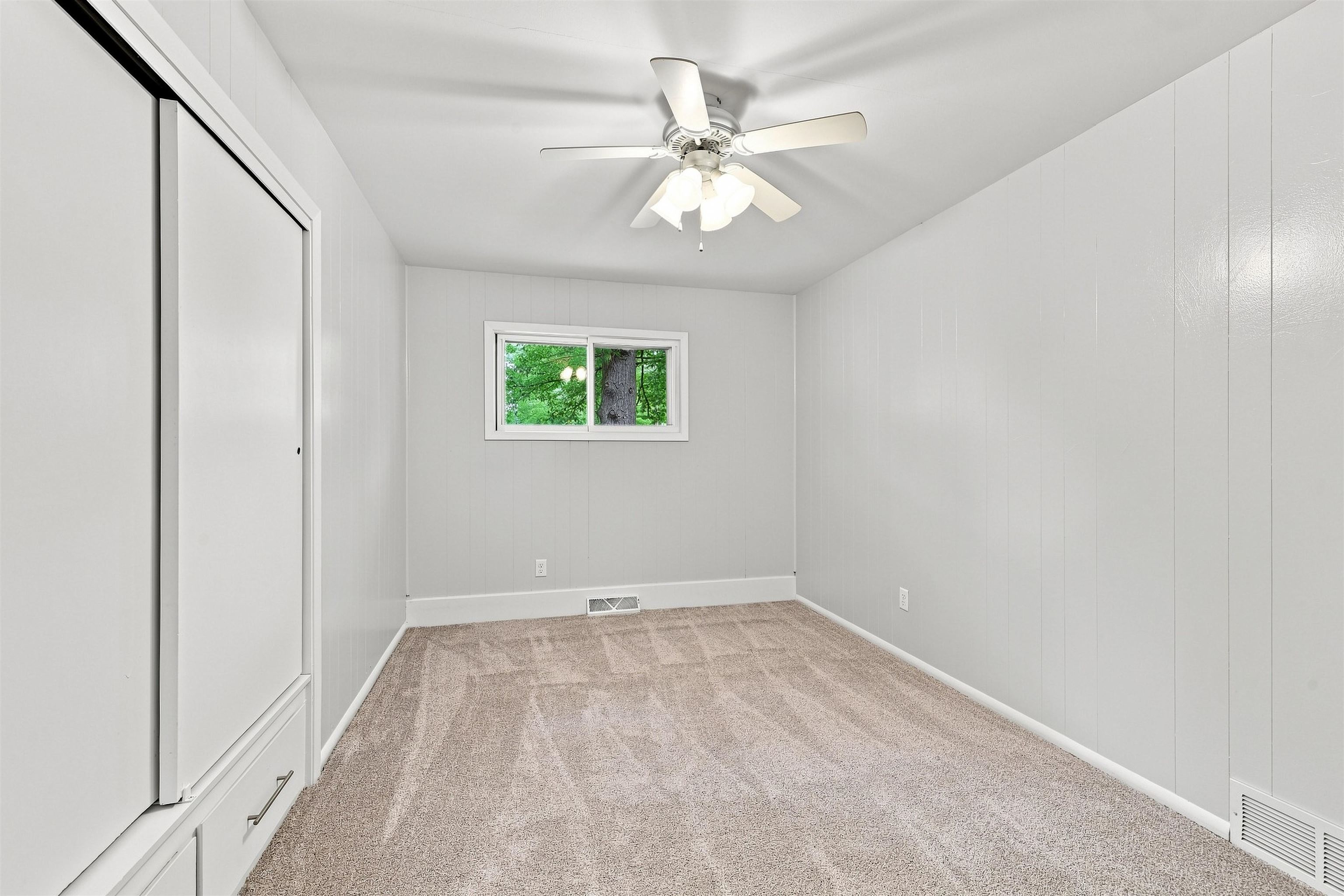 901 Harlyn Avenue Property Photo 21
